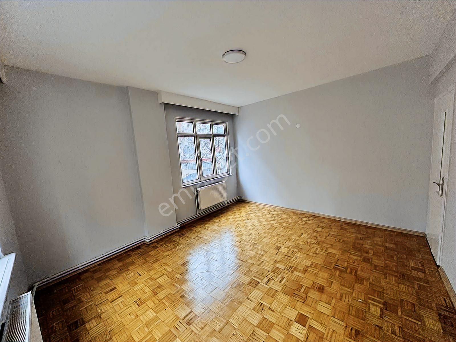 Üsküdar Dr. Fahri Atabey Cad. Üzerinde 2+1 Kiralık Daire - Görsel 18