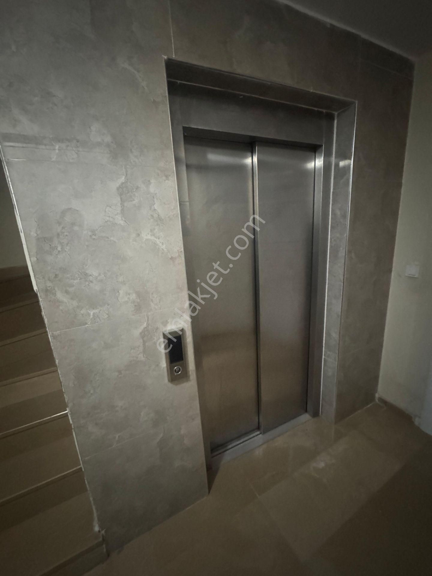 Esenyurt Yeşilkent Mah. Balkonlu 2+1 Kiralık Daire - Görsel 24