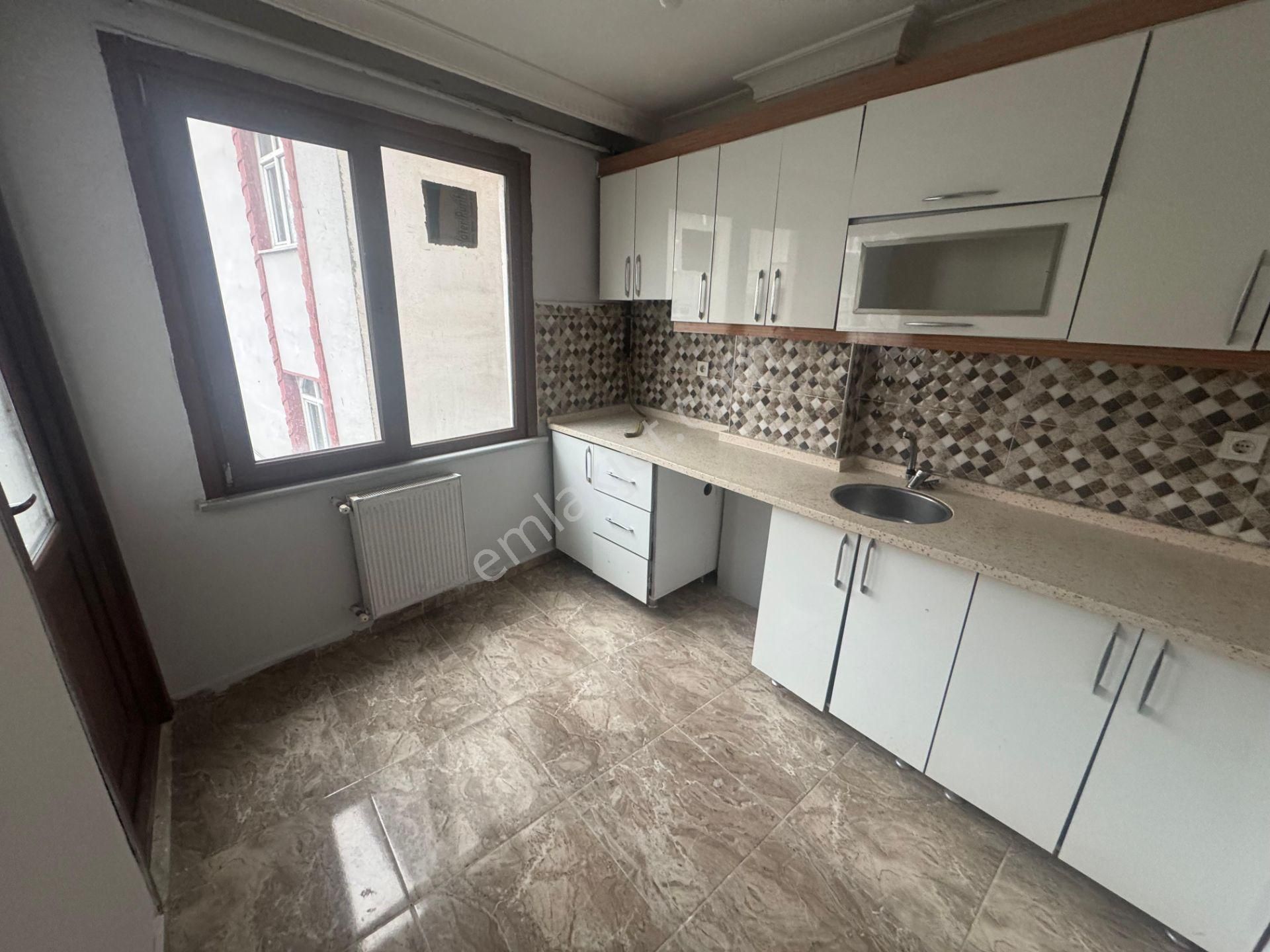 Esenyurt Yeşilkent Mah. Balkonlu 2+1 Kiralık Daire - Görsel 20