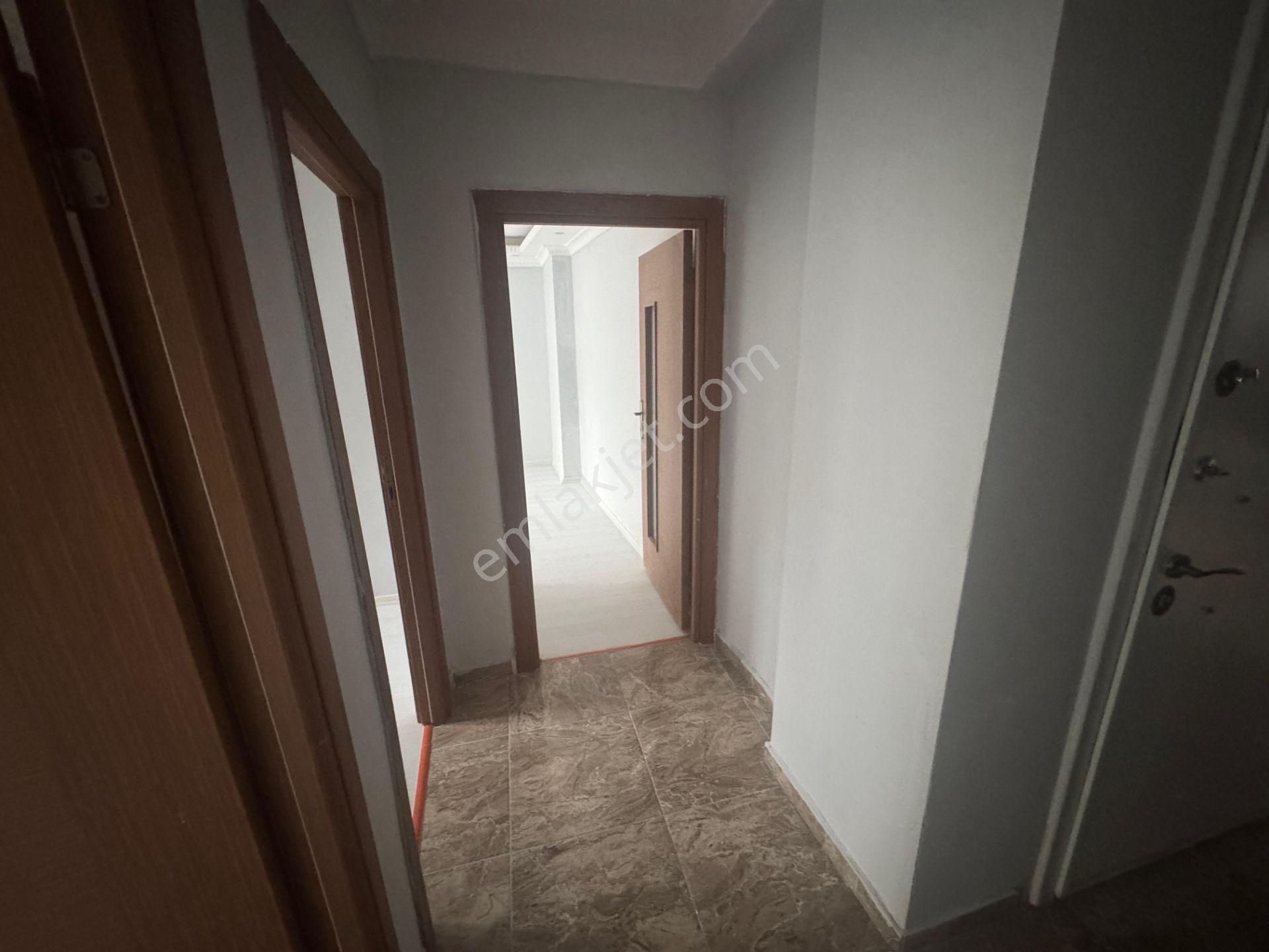 Esenyurt Yeşilkent Mah. Balkonlu 2+1 Kiralık Daire - Görsel 7