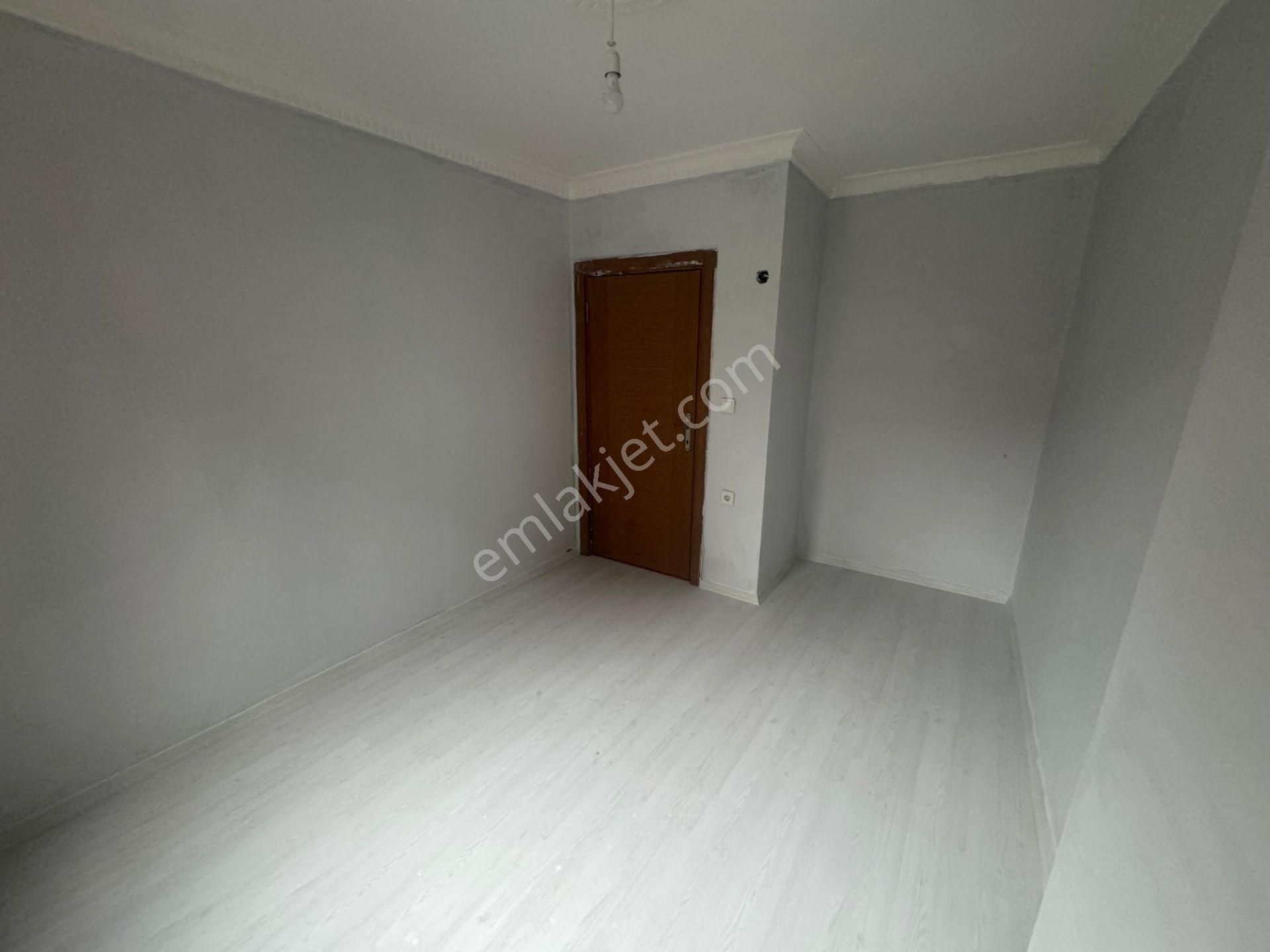 Esenyurt Yeşilkent Mah. Balkonlu 2+1 Kiralık Daire - Görsel 9