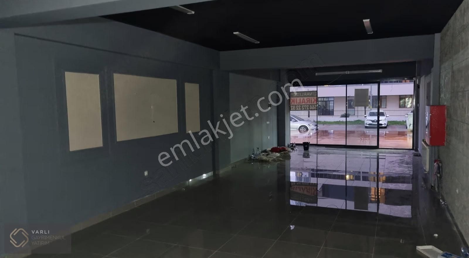 Bursa Nilüfer 23 Nisan Mah. Hareketli Lokasyonda Kiralık Dükkan - Görsel 6