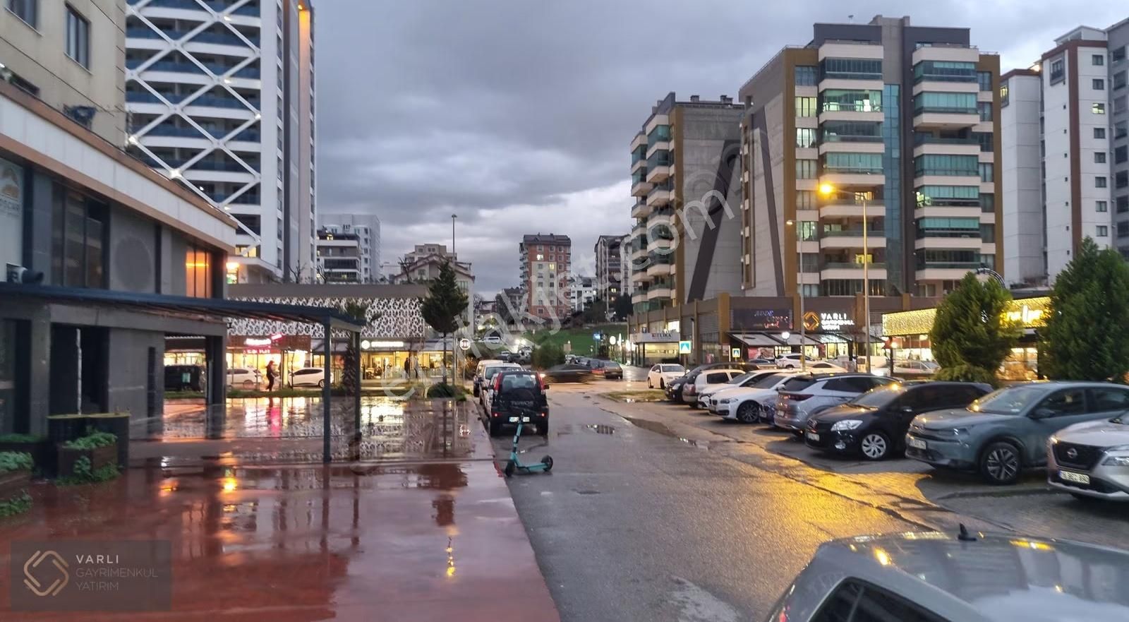 Bursa Nilüfer 23 Nisan Mah. Hareketli Lokasyonda Kiralık Dükkan - Görsel 2