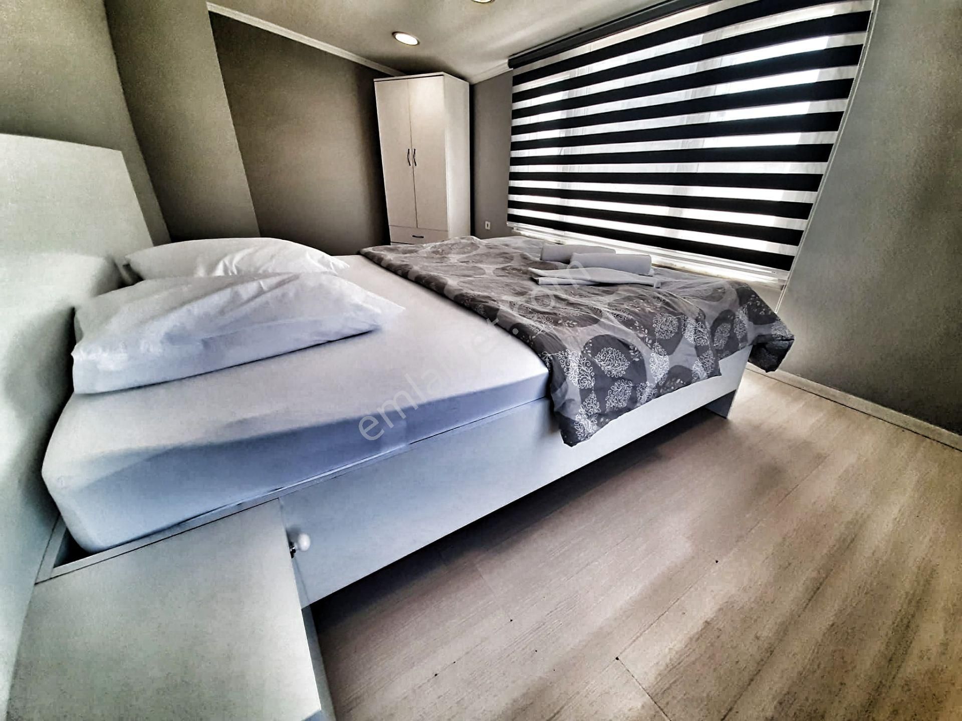 Yeni Adliye Arkası-metro-e5-hastane Yakını 2-3 Kişilik Mutfaklı 1+1 Lüks Suiteler - Görsel 13