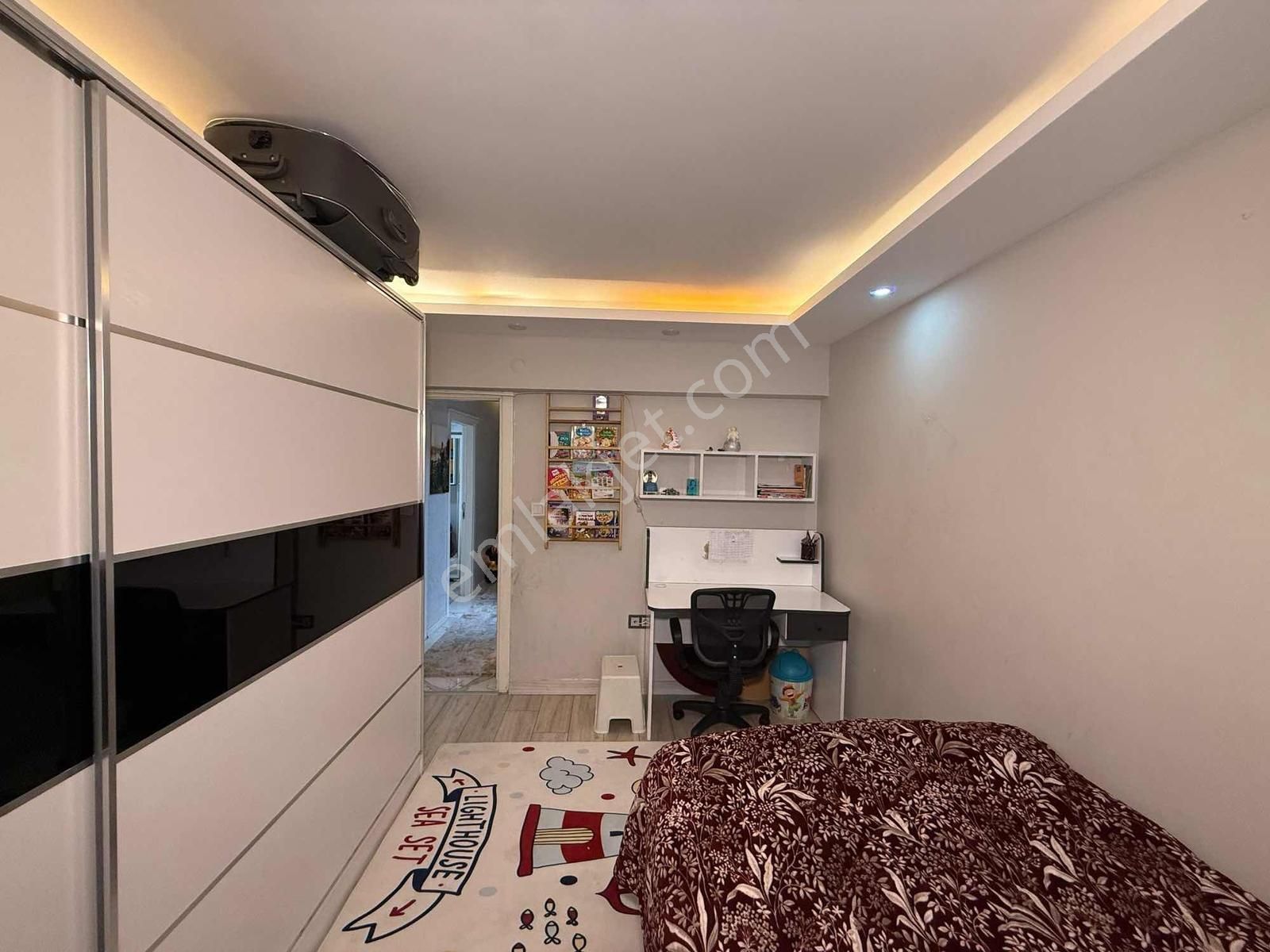 Çiğli'de Satılık 3+1 Daire - Görsel 19