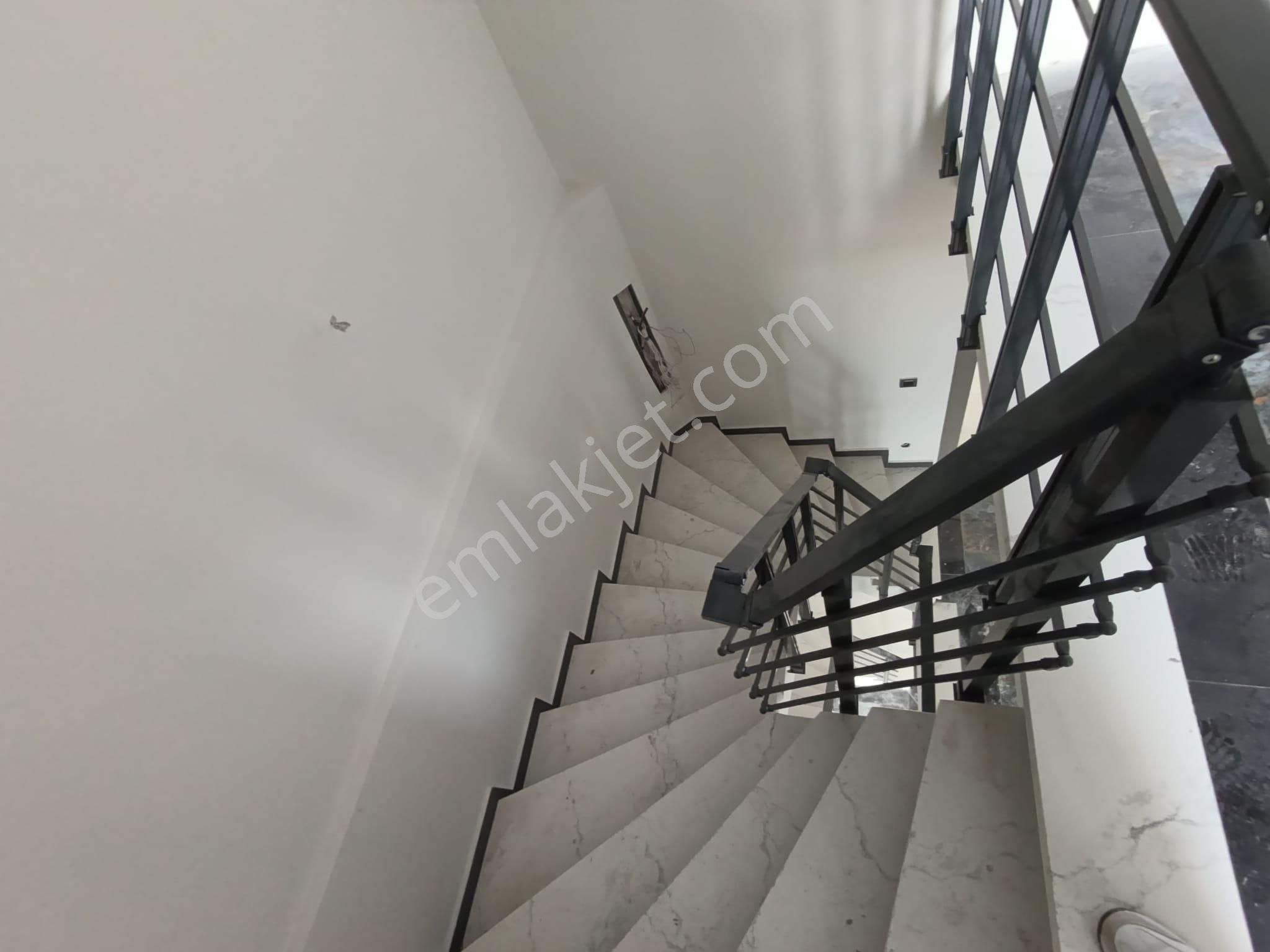 Balıkesir Bandırma Hacıyusuf Mah. 4+1 Satılık Sıfır Villa Deniz Manzaralı - Görsel 16