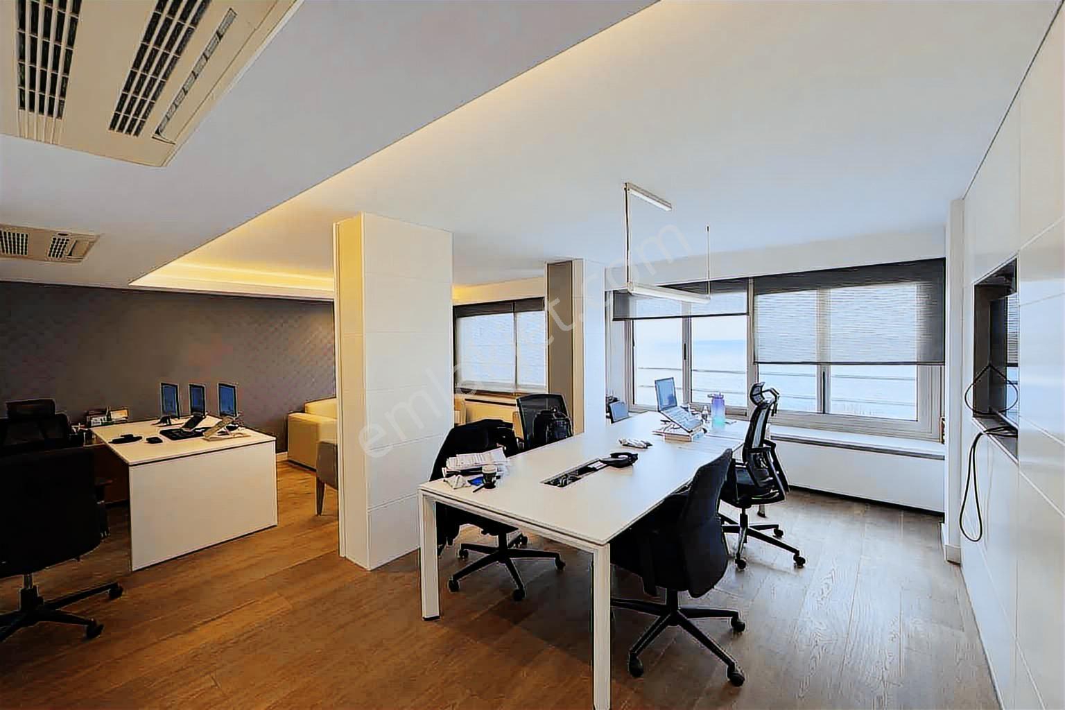 1.kordon Deniz Manzaralı Modern Dekorasyonlu Satılık Ofis 180 M2 - Görsel 6