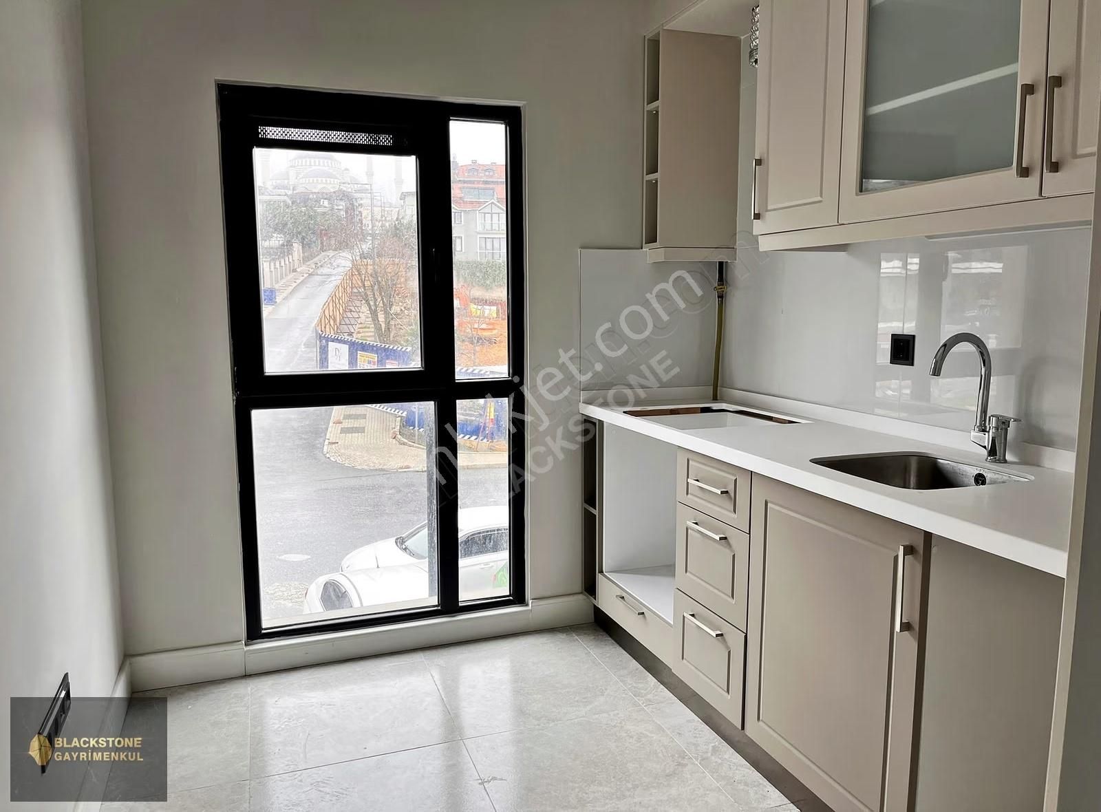 Üsküdar Yeni Çamlıca Konutları 2+1 Kiralık Arakat Daire - Görsel 8