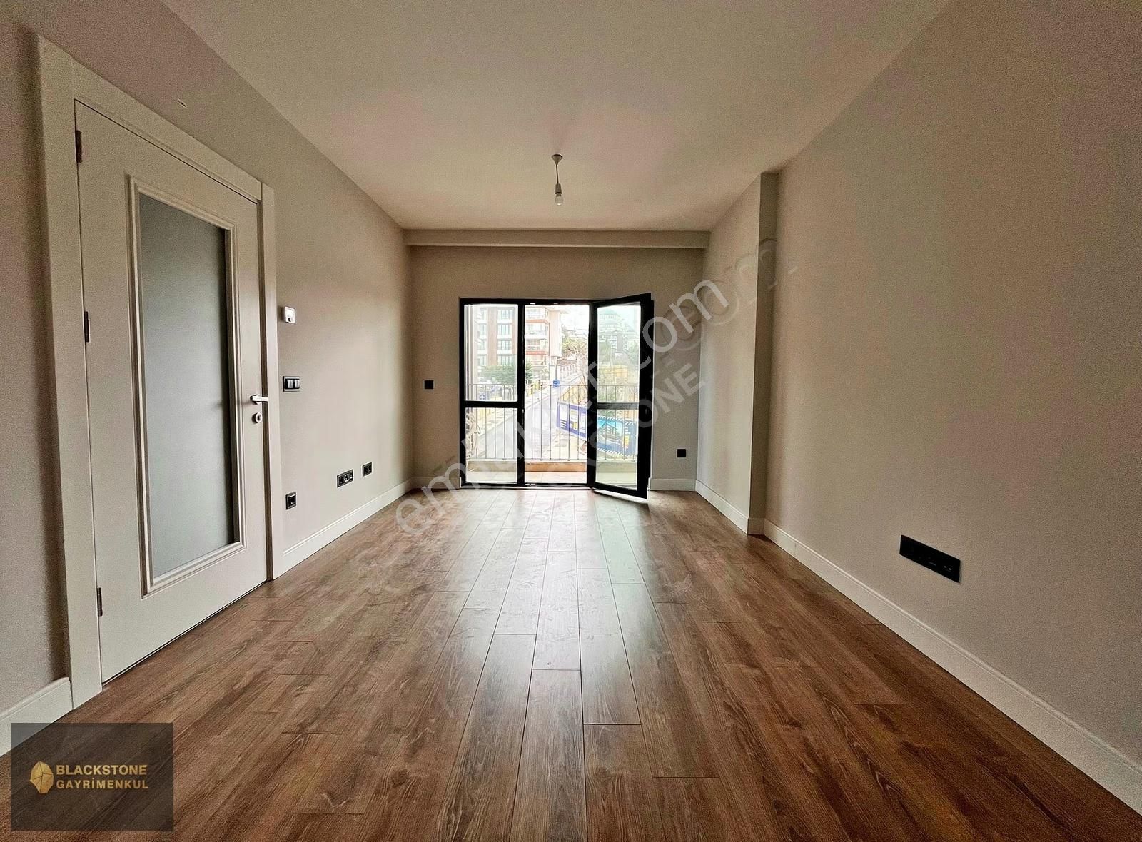 Üsküdar Yeni Çamlıca Konutları 2+1 Kiralık Arakat Daire - Görsel 24