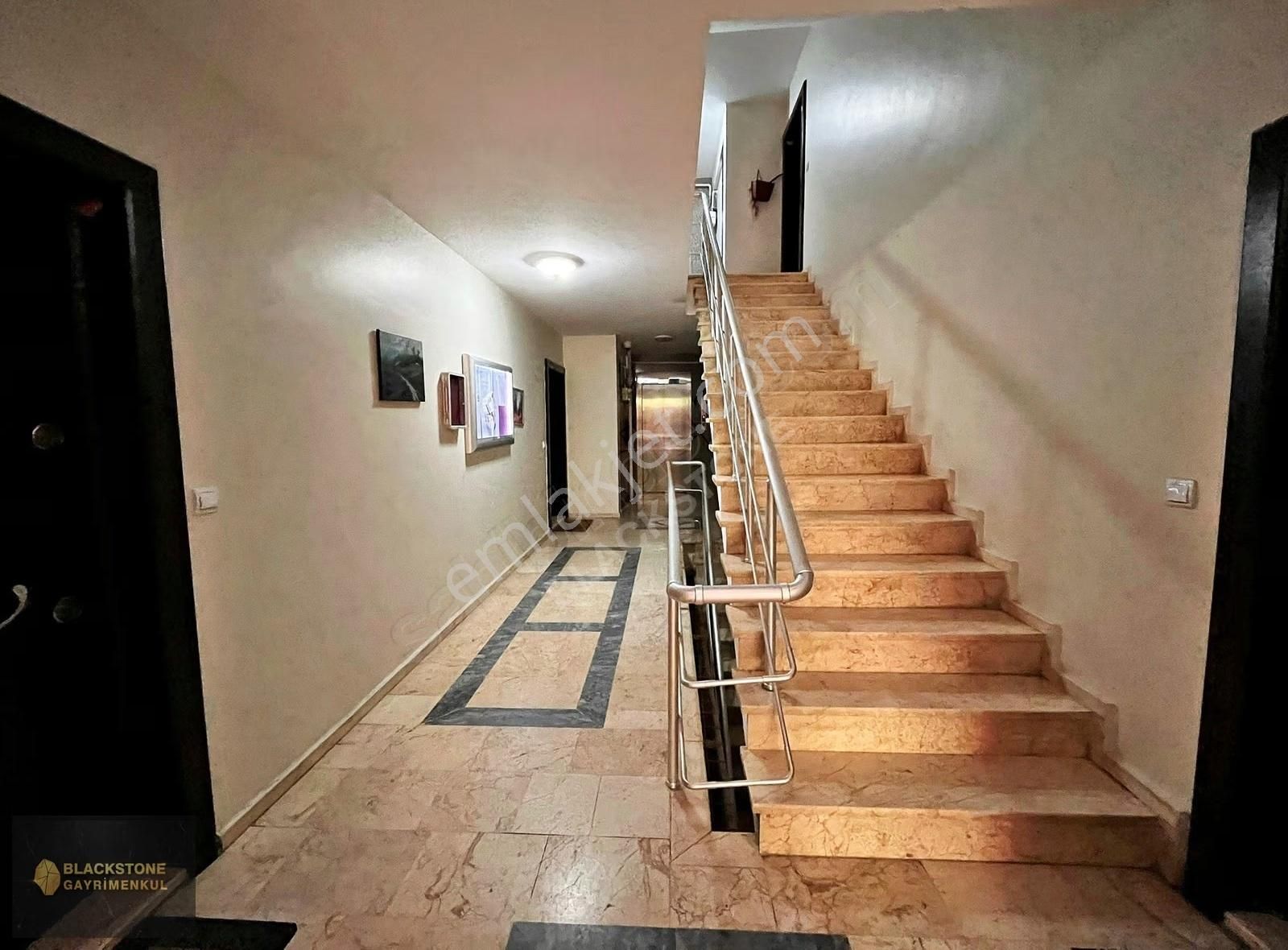 Sancaktepe Sarı Evler Sitesi 3+1 Satılık Güzel Konumda Fırsat - Görsel 11