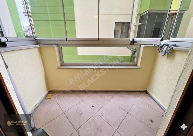 Sancaktepe Sarı Evler Sitesi 3+1 Satılık Güzel Konumda Fırsat