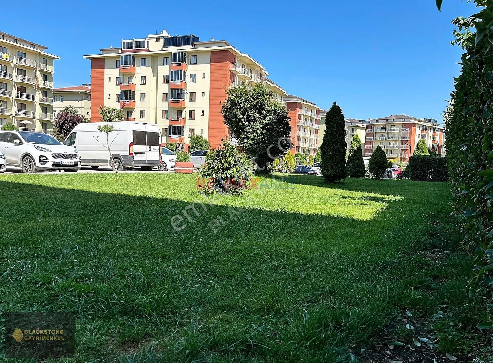 Sancaktepe Sarı Evler Sitesi 3+1 Satılık Güzel Konumda Fırsat - Görsel 6