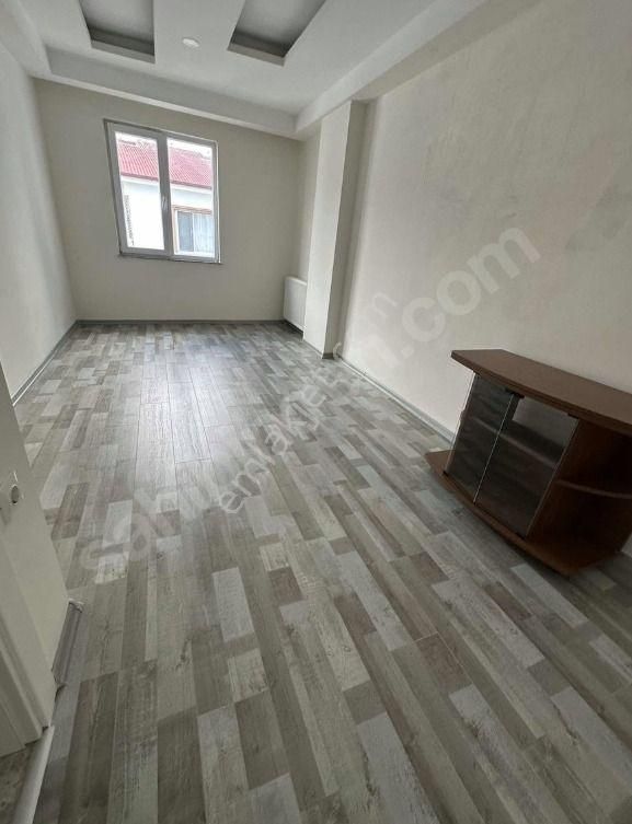 Delux'den Anayola Cepheli Deniz Manzaralı Dublex 4+1 Daire - Görsel 6