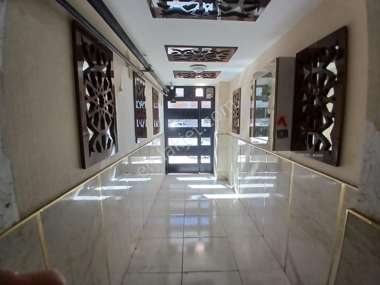 Çağdaş Emlak Tn Konak Mah İskanlı Satlık Daire - Görsel 2