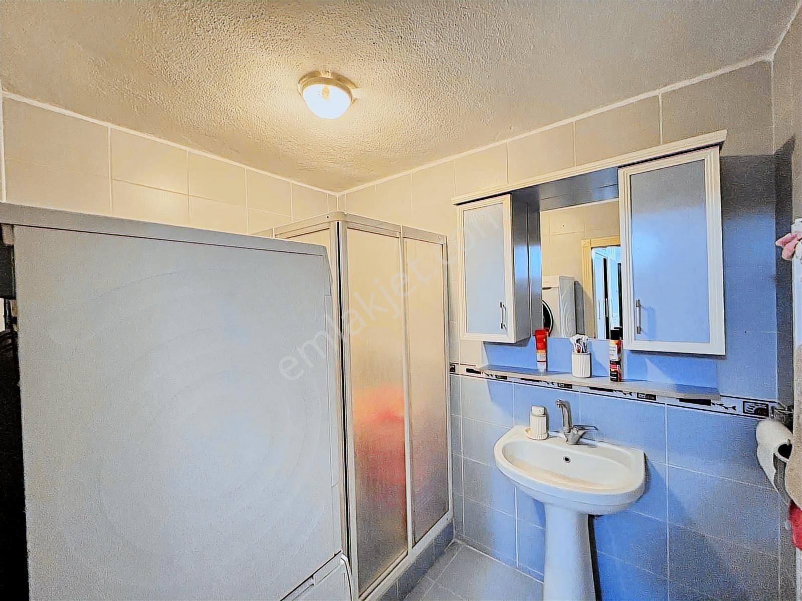 Kurtuluş Mahallesinde Mükemmel Konumda Satılık 3+1 Ara Kat Daire - Görsel 13