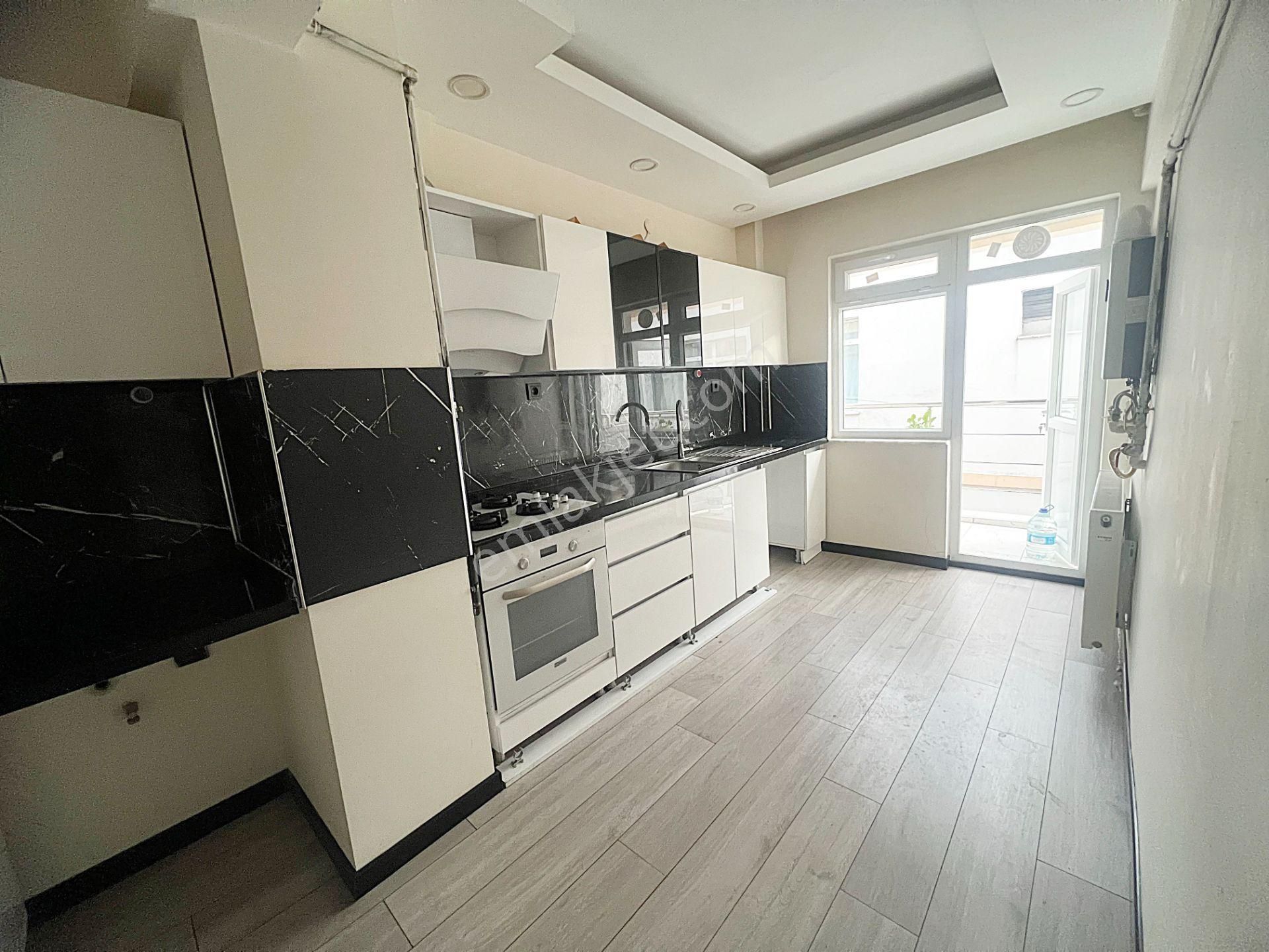 Demetlale Mah Metronun Yanı Başında Ful Yapılı Manzaralı Kiralık - Görsel 5