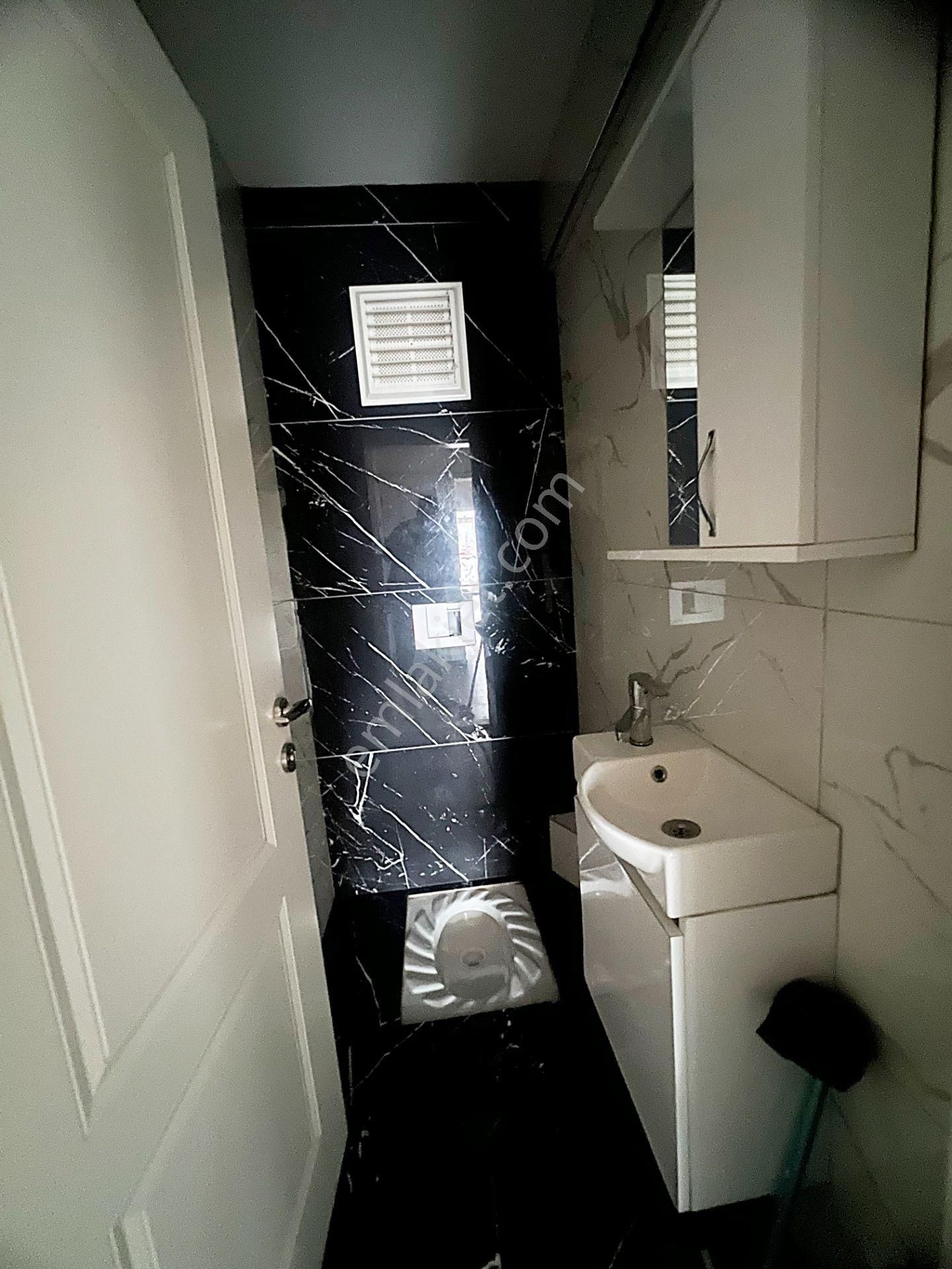 Demetlale Mah Metronun Yanı Başında Ful Yapılı Manzaralı Kiralık - Görsel 29