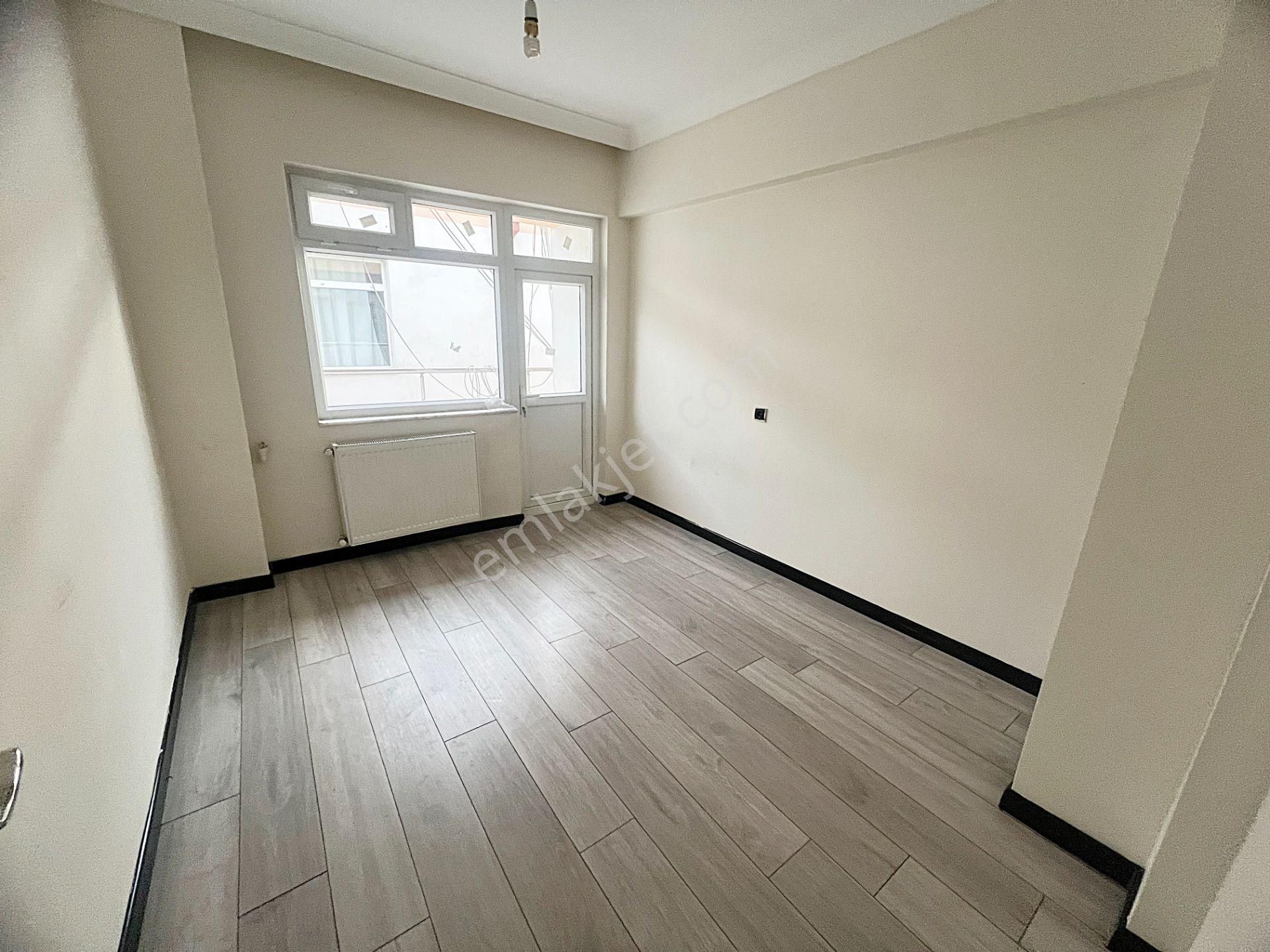 Demetlale Mah Metronun Yanı Başında Ful Yapılı Manzaralı Kiralık - Görsel 12