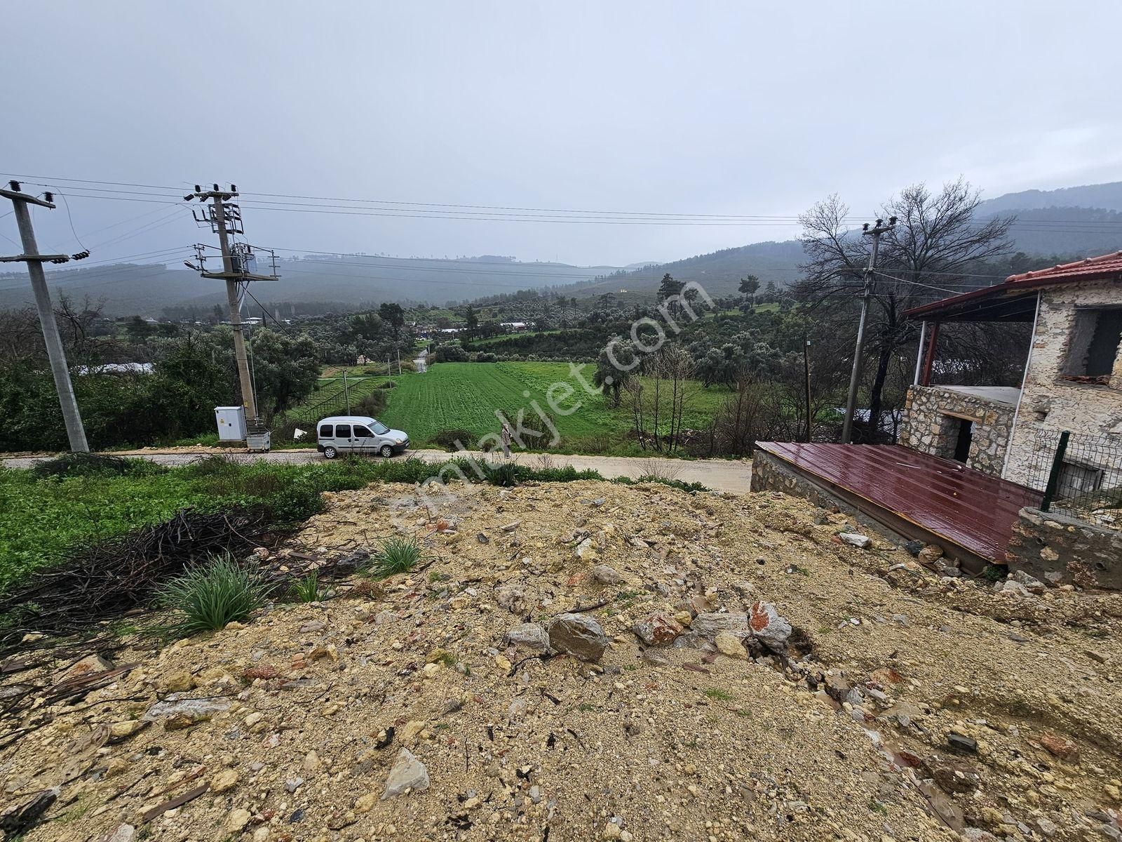 Seydikemer Ortaköy'de Manzaralı, Köyiçi İmarlı Satılık Arazi - Görsel 3