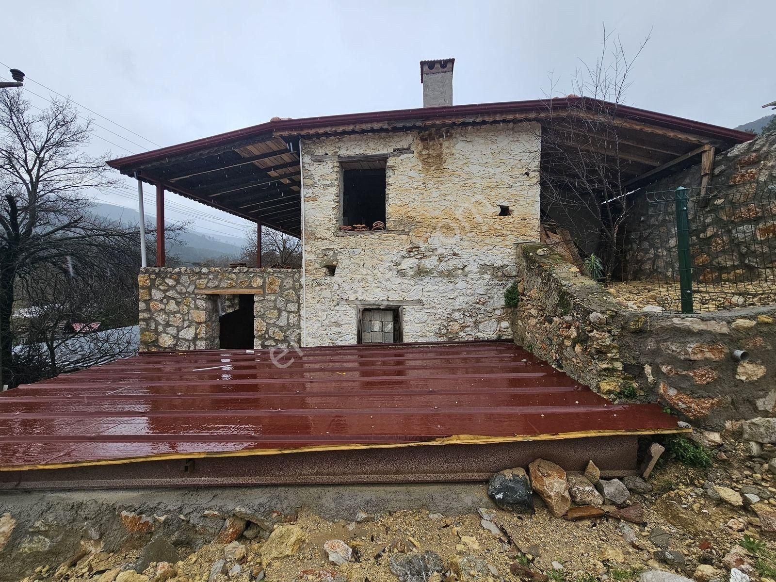 Seydikemer Ortaköy'de Manzaralı, Köyiçi İmarlı Satılık Arazi - Görsel 6