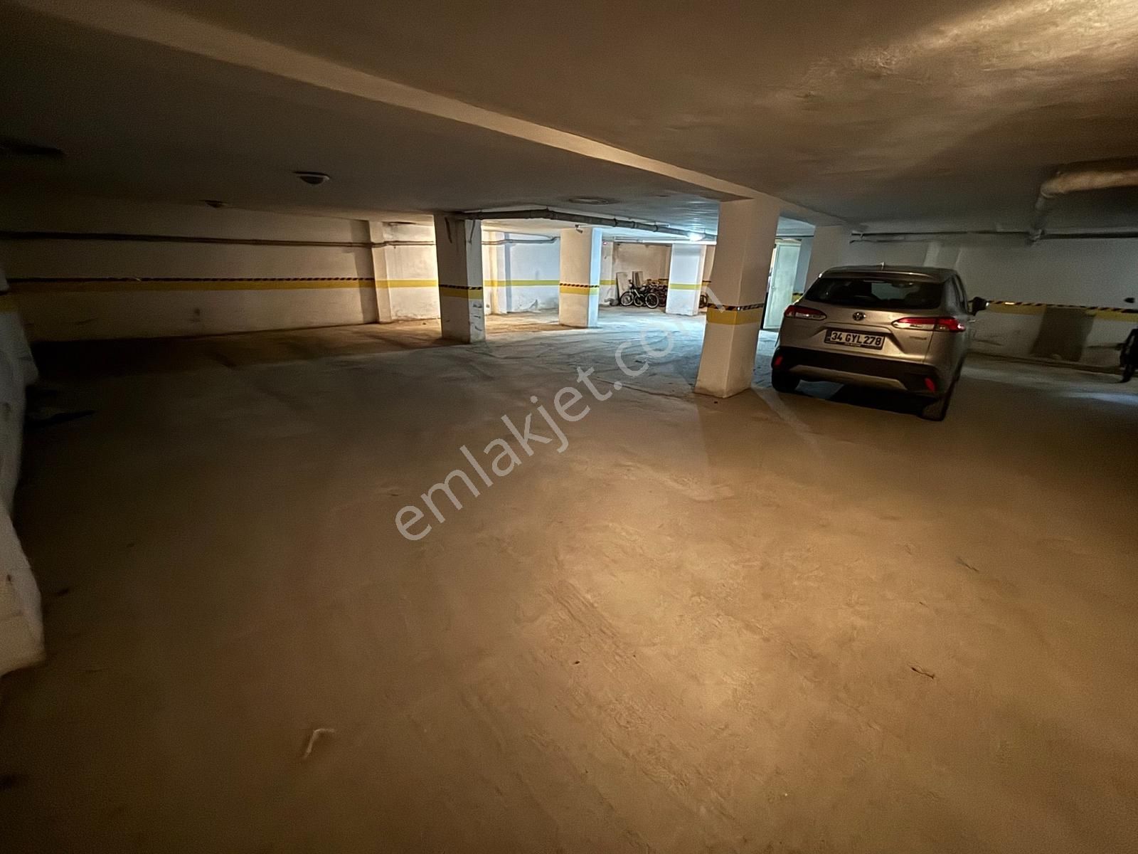 F-l Emlaktan Bulgurluya Komşu Yunus Emre Cad Yakını 3+1 Ebeveynl - Görsel 29