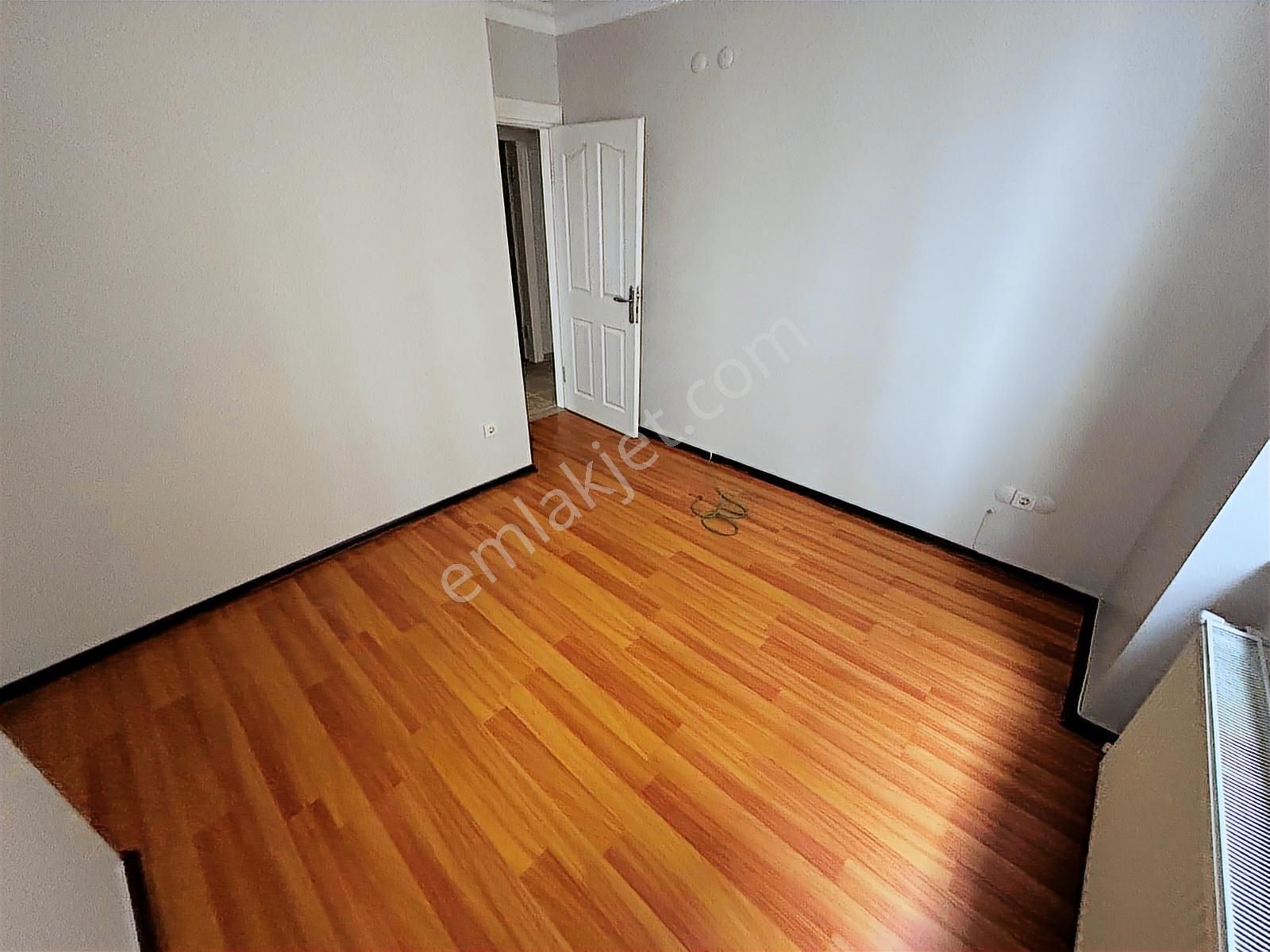 F-l Emlaktan Bulgurluya Komşu Yunus Emre Cad Yakını 3+1 Ebeveynl - Görsel 20