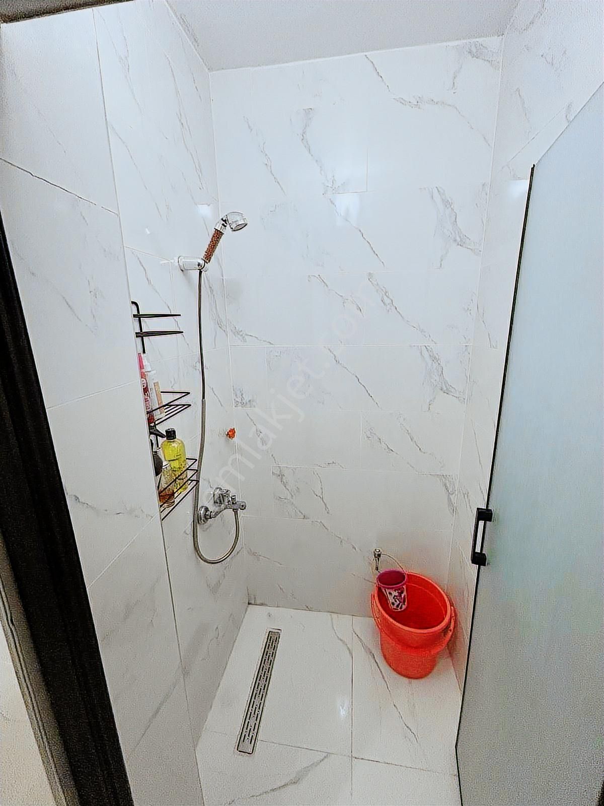 Valentia'dan Natoyolu Cadde Yakını Yapılı 3+1 Satılık Daire !!! - Görsel 27