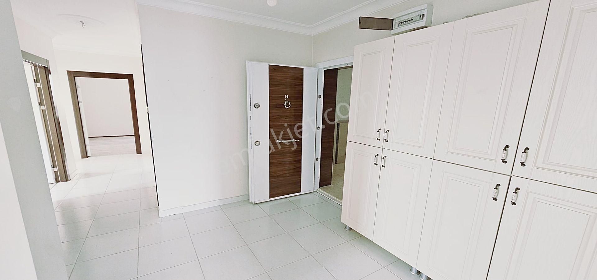 Kanuni De 3+1 Orta Kat Satılık 140m2 Daire - Görsel 24