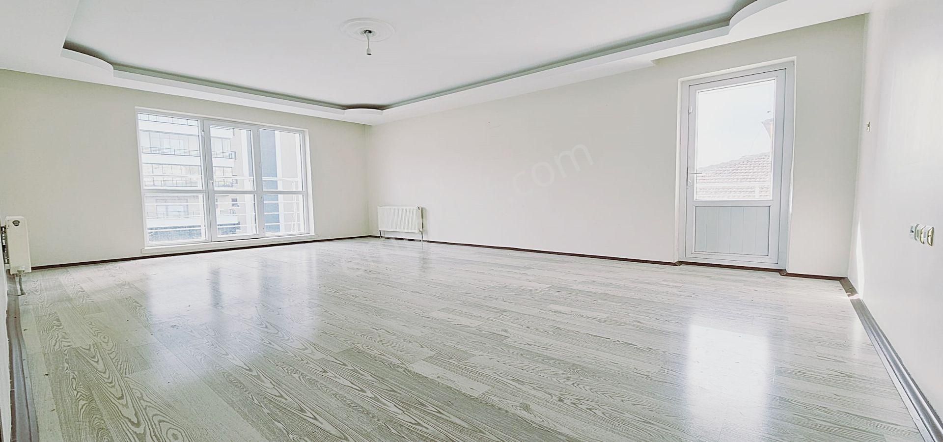 Kanuni De 3+1 Orta Kat Satılık 140m2 Daire - Görsel 35