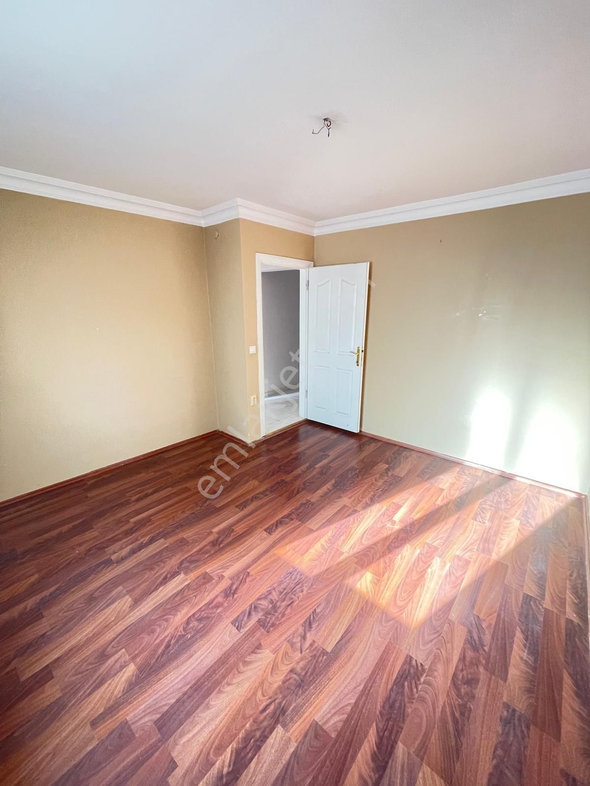 İstanbul Beylikdüzü Koru Apartmanı 3+1 186 M2bürüt Satılık Daire - Görsel 8