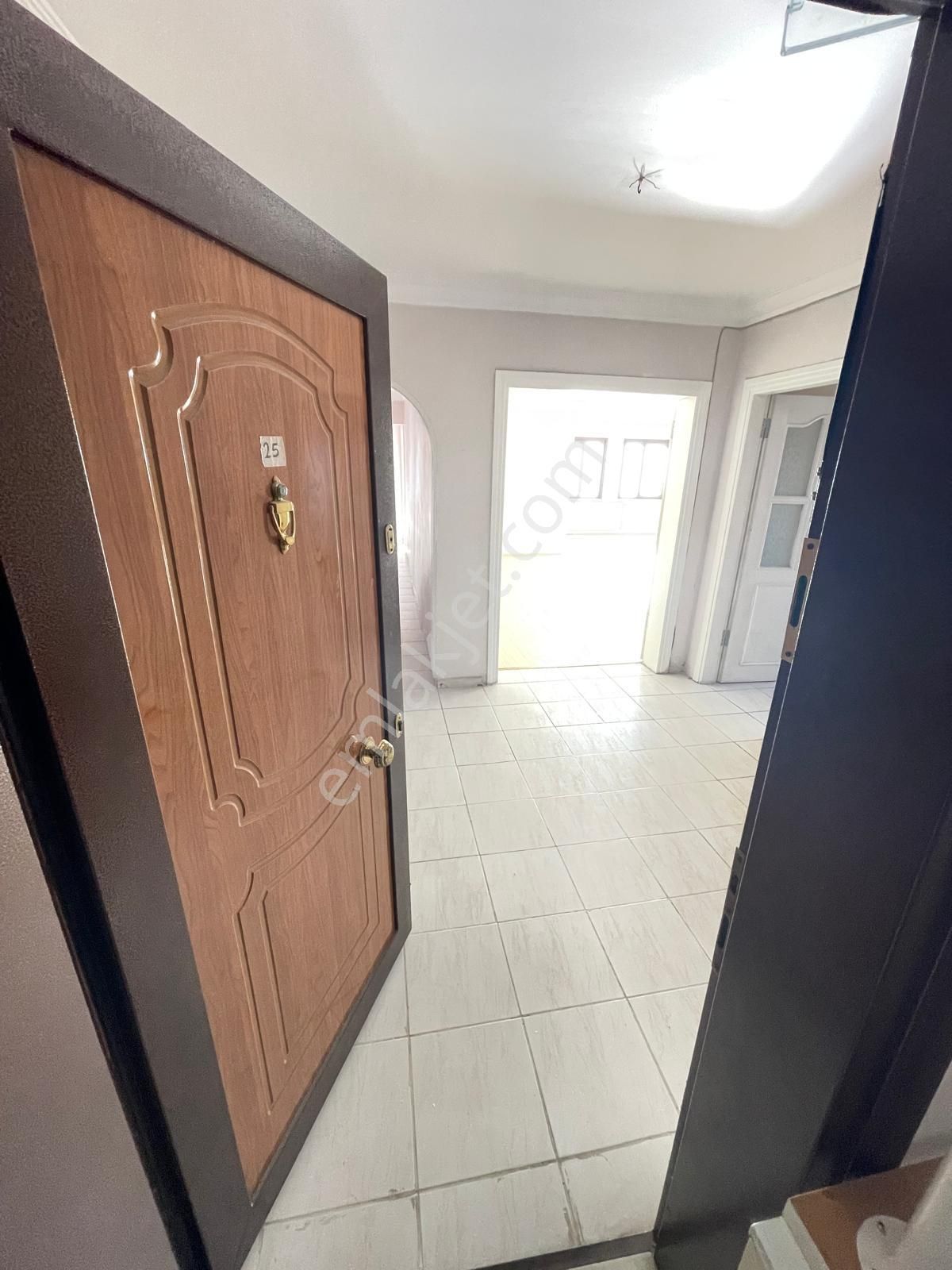 İstanbul Beylikdüzü Koru Apartmanı 3+1 186 M2bürüt Satılık Daire - Görsel 2