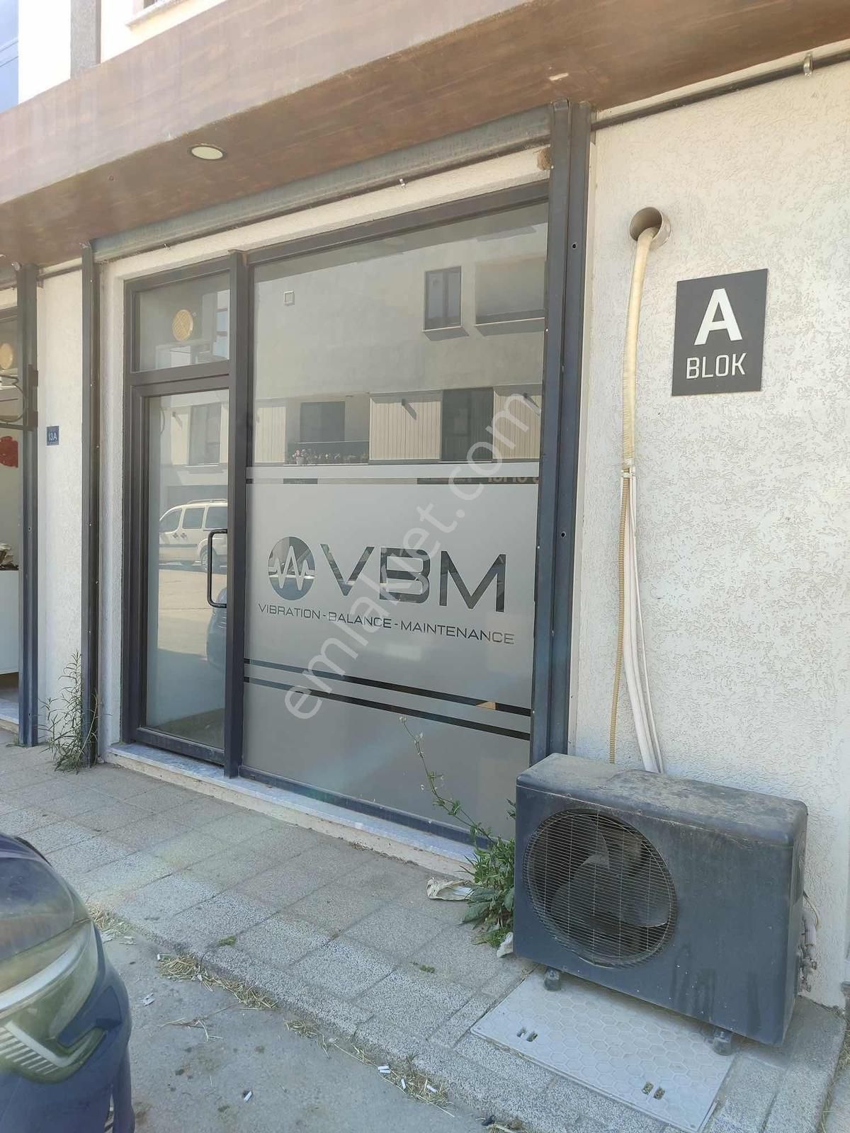 Şekerler Emlaktan Özlüce Mahallesinde Kiralık İşyeri