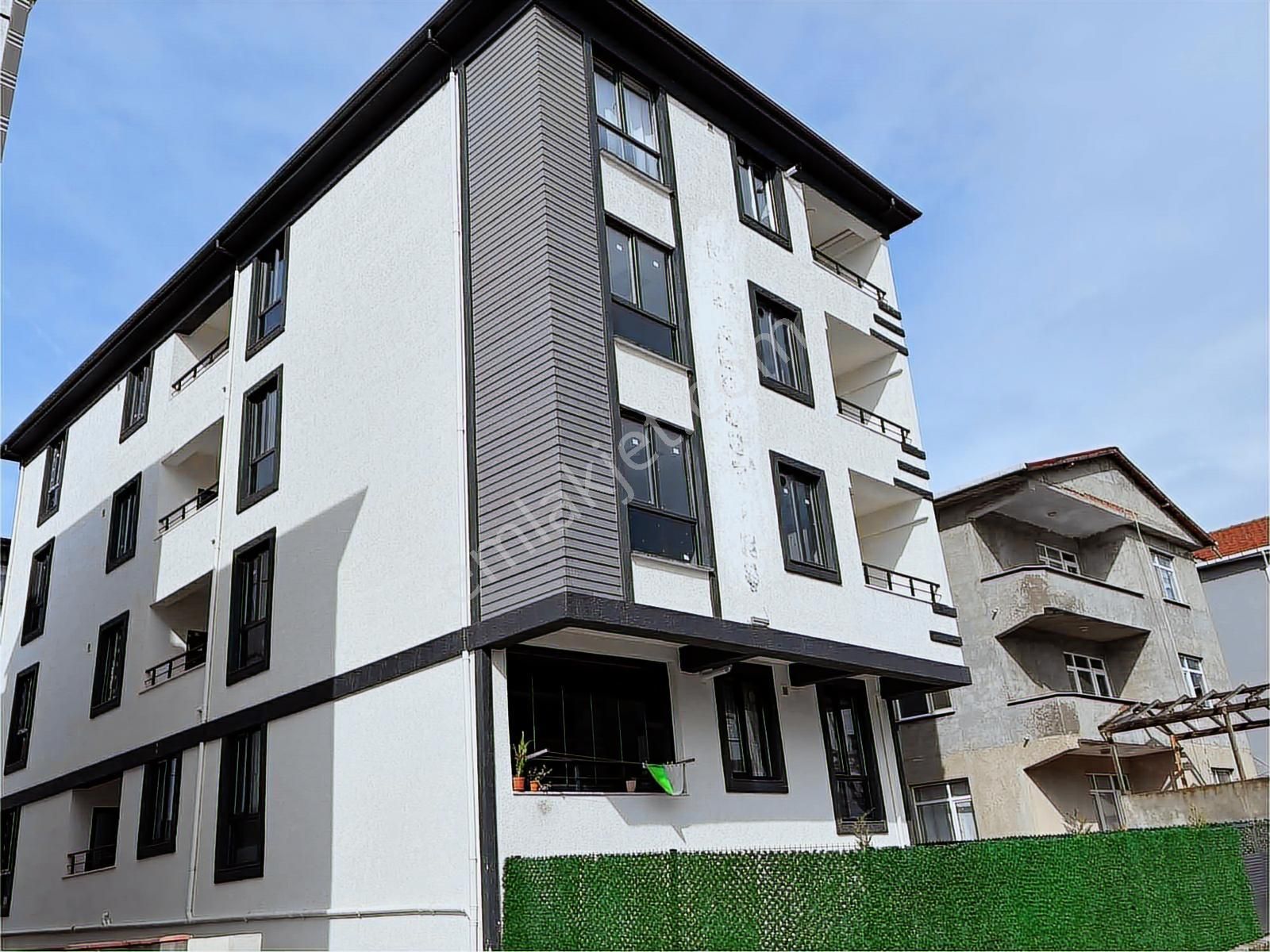 Fa Özbir'den Sarayda Yerden Isıtmalı Kapalıotoparklı Lüx3+1daire