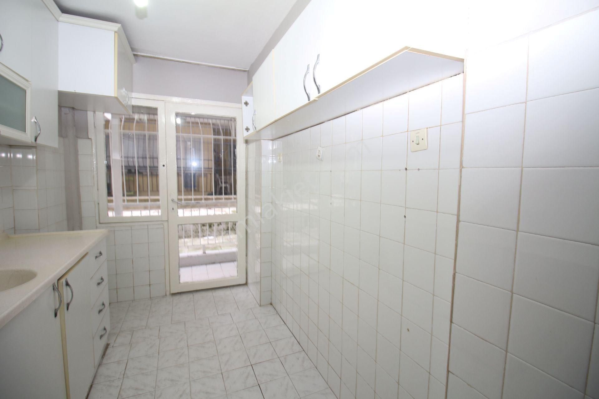 Demet Evler Mevkinde 3+1 Kiralık - Görsel 16