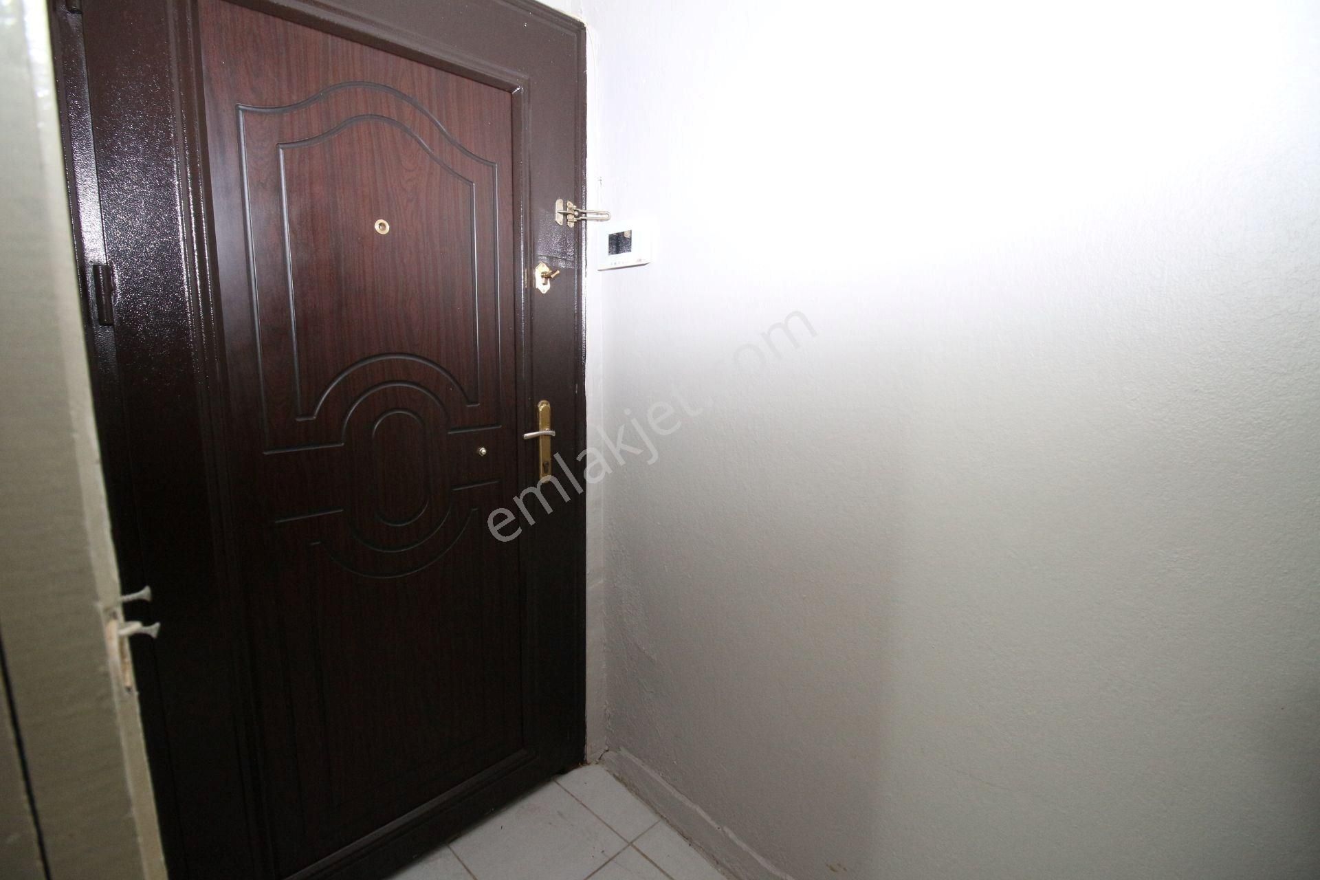 Demet Evler Mevkinde 3+1 Kiralık - Görsel 11