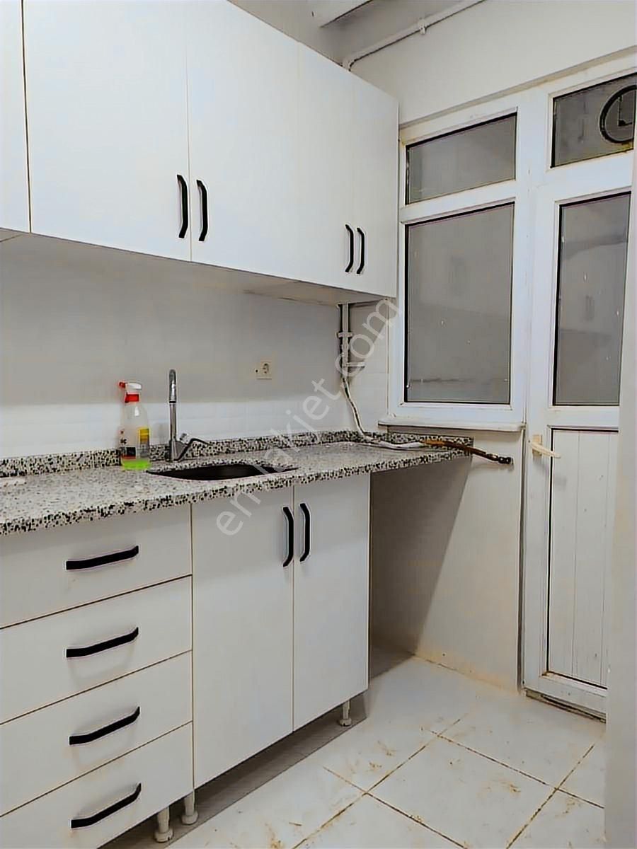 Şehremini De Satılık Yarı Bodrum Full Yapılı 2+1 Daire - Görsel 7