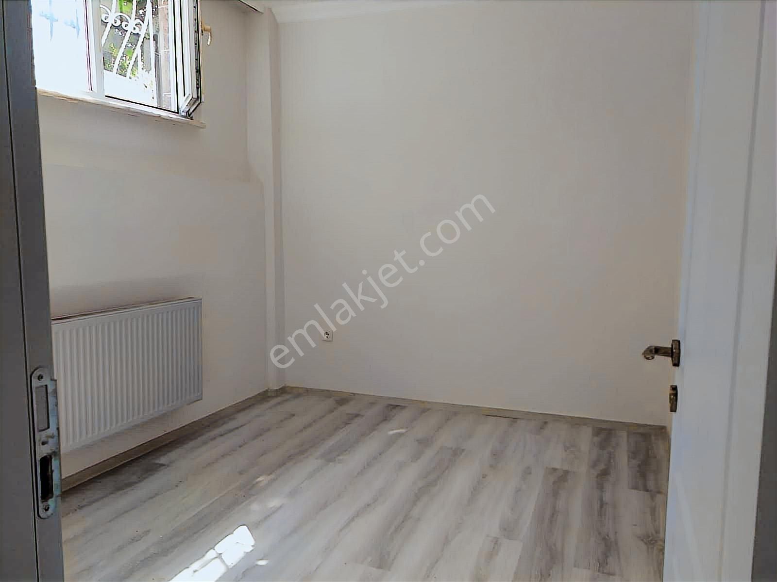 Şehremini De Satılık Yarı Bodrum Full Yapılı 2+1 Daire - Görsel 12