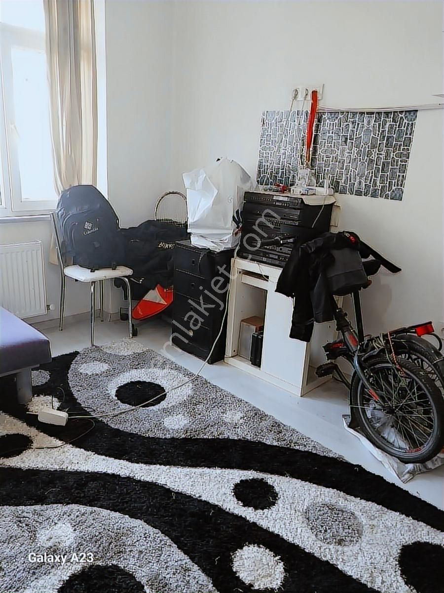 Çapa Civar Satılık 1+1 Daire 2.300 Bin Tl - Görsel 3