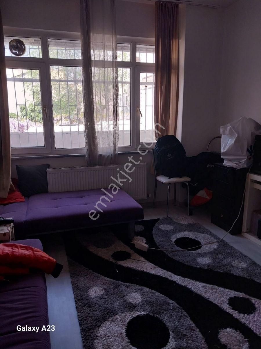 Çapa Civar Satılık 1+1 Daire 2.300 Bin Tl