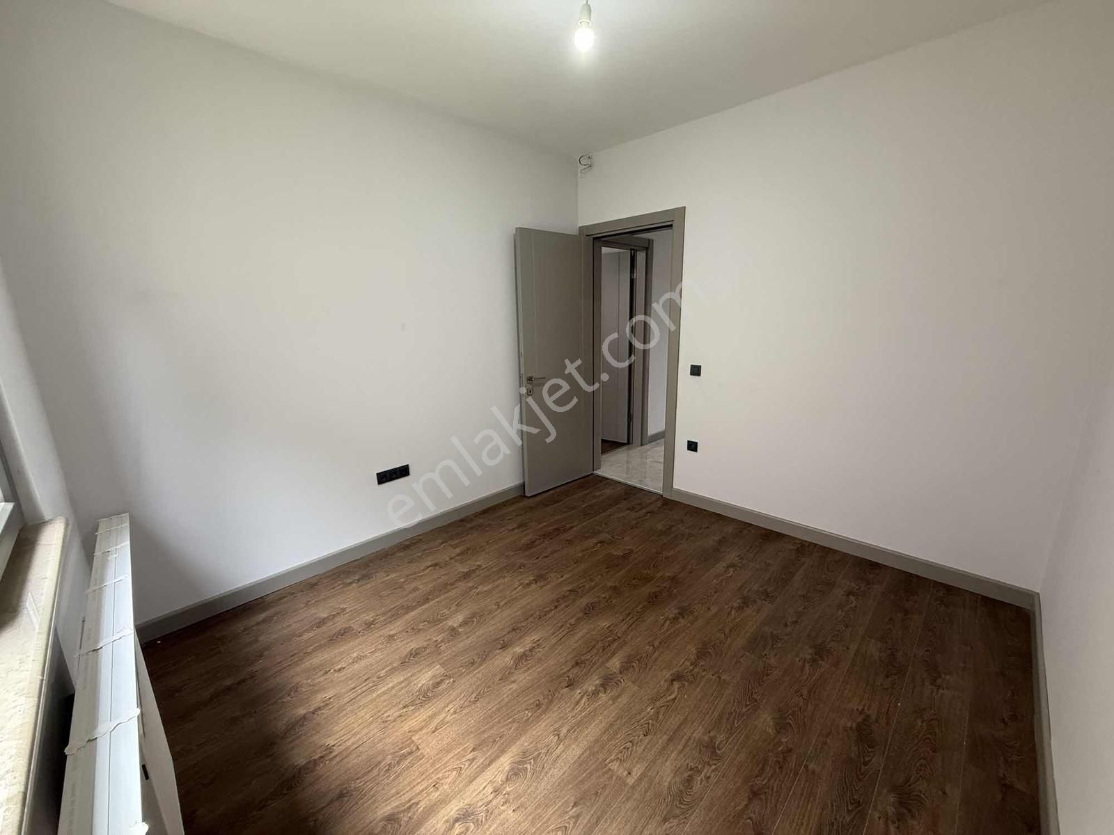 Serdivan Gölbaşı Konaklarında Kiralık 2+1 Bahçe Kullanımlı Daire - Görsel 19