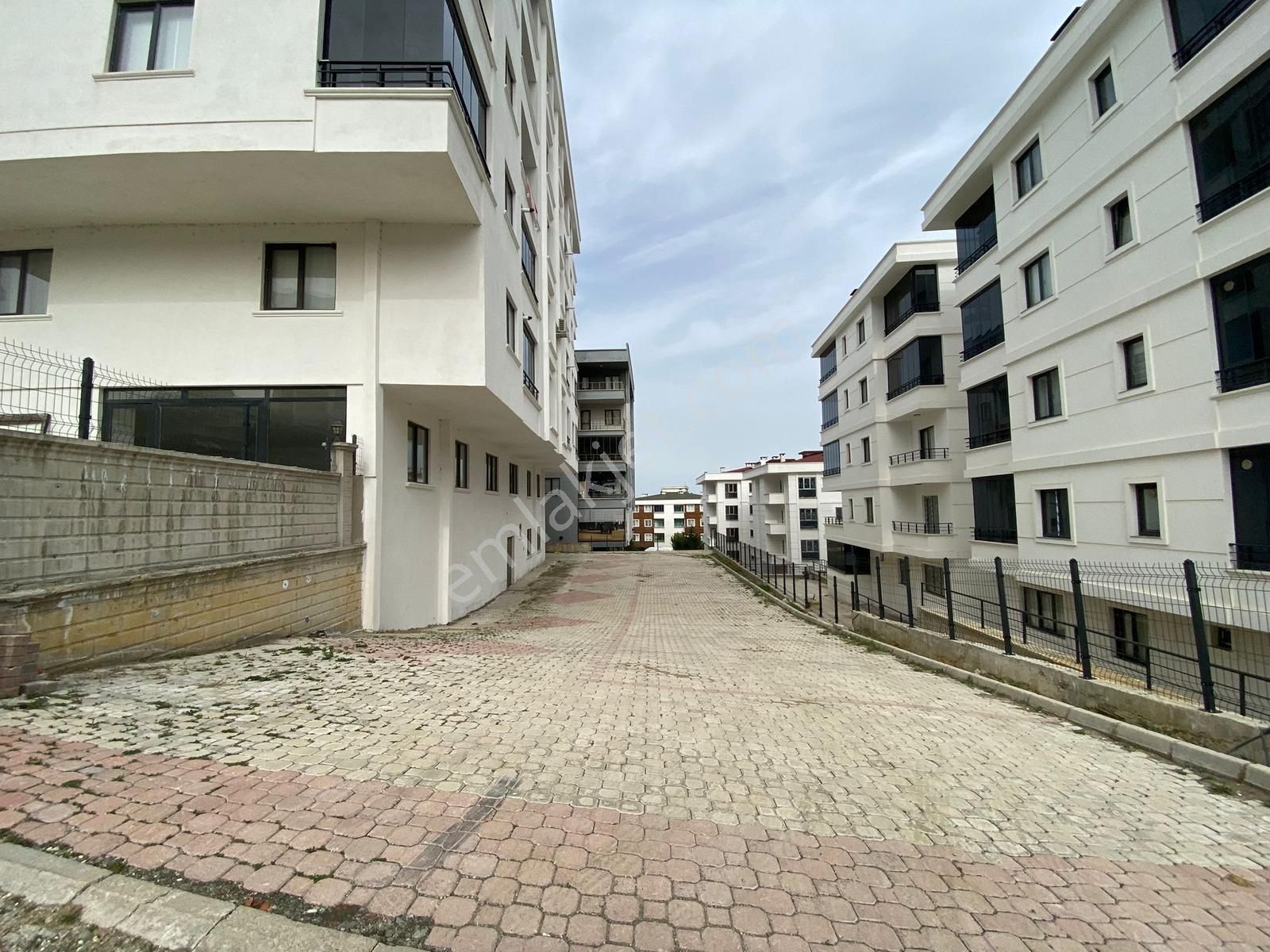 Balaç'ta 3+1 Bulvar Cephe Muhteşem Daire - Görsel 6