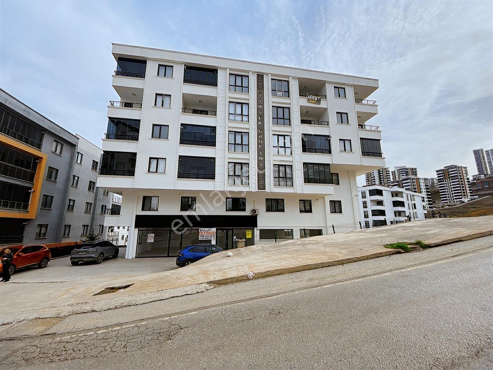 Balaç'ta 3+1 Bulvar Cephe Muhteşem Daire - Görsel 32