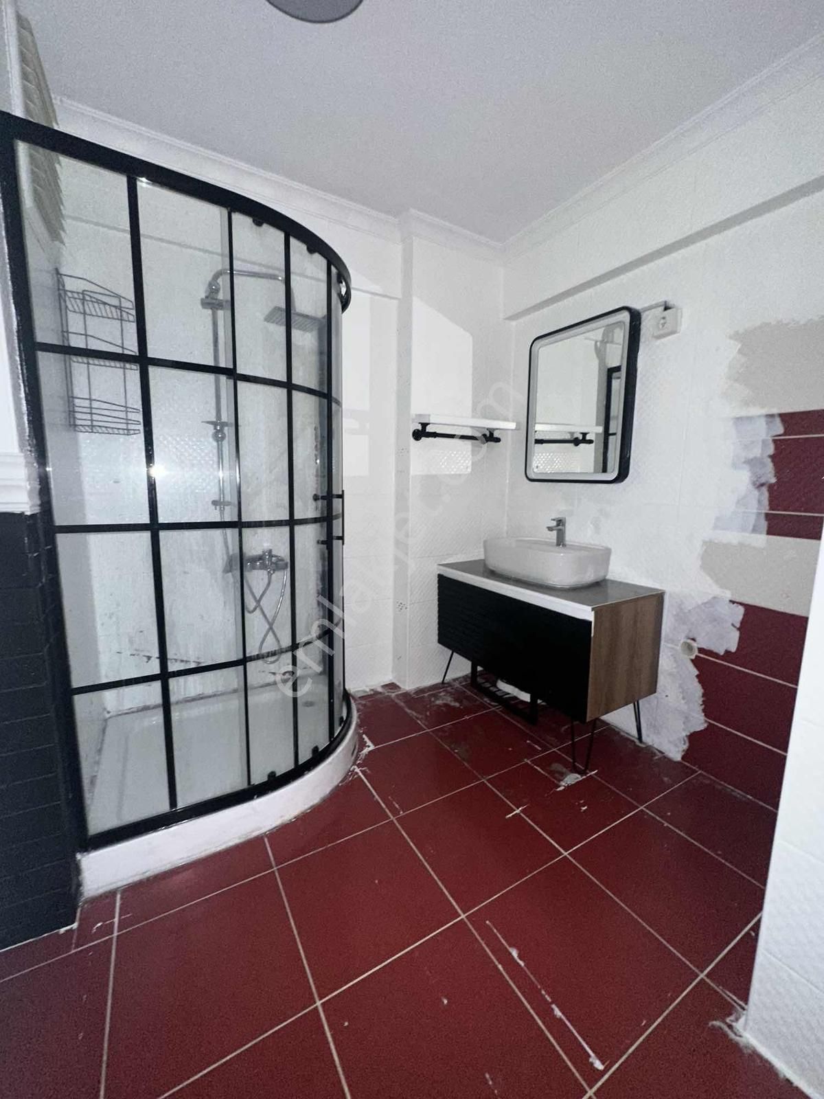 Manastır Emlak'tan Site İçerisinde Masrafsız Full Yapılı Daire.! - Görsel 9