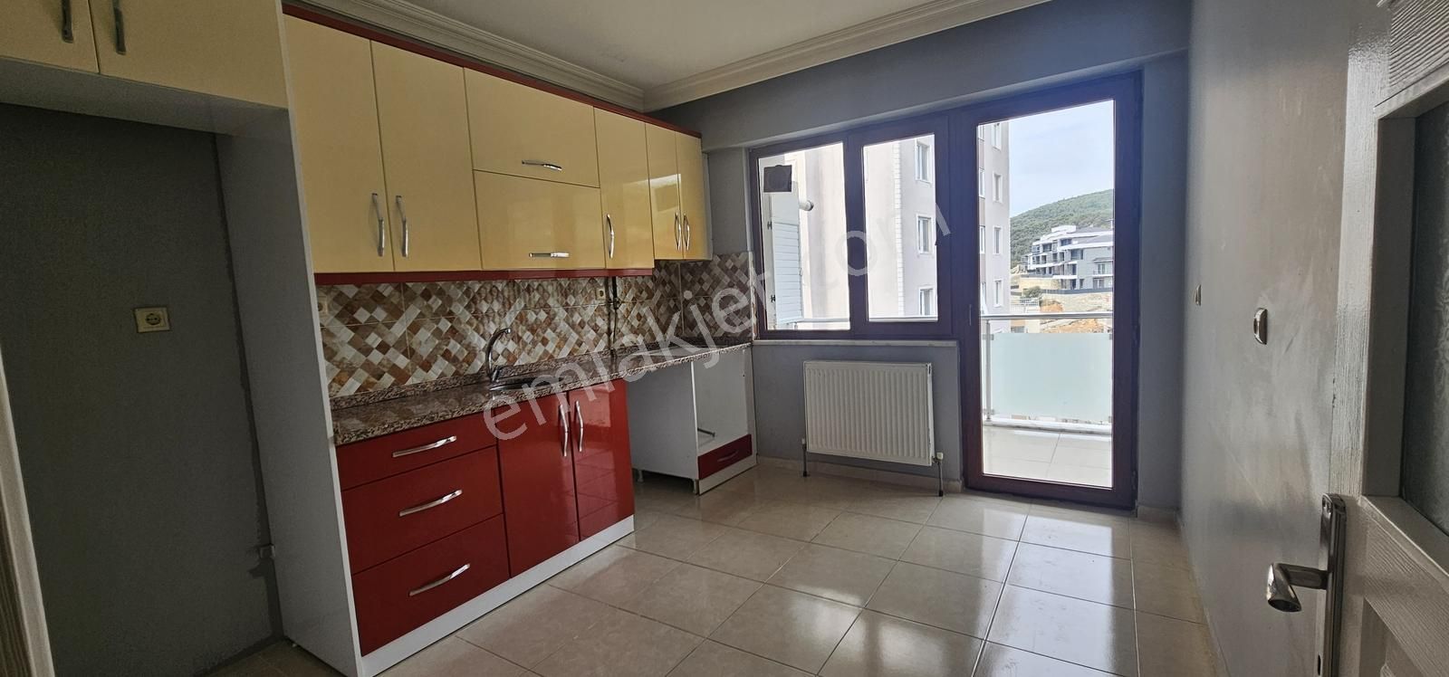 Manastır Emlak'tan Kiralık 4+1 (y E N İ )daire 22.000 Tl - Görsel 3