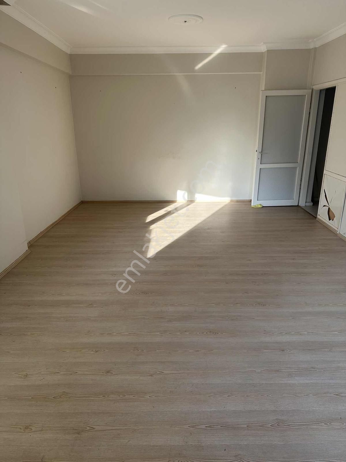 Manstır Emlak'tan Site İçerisinde 3+1 Kiralık Daire...! - Görsel 2