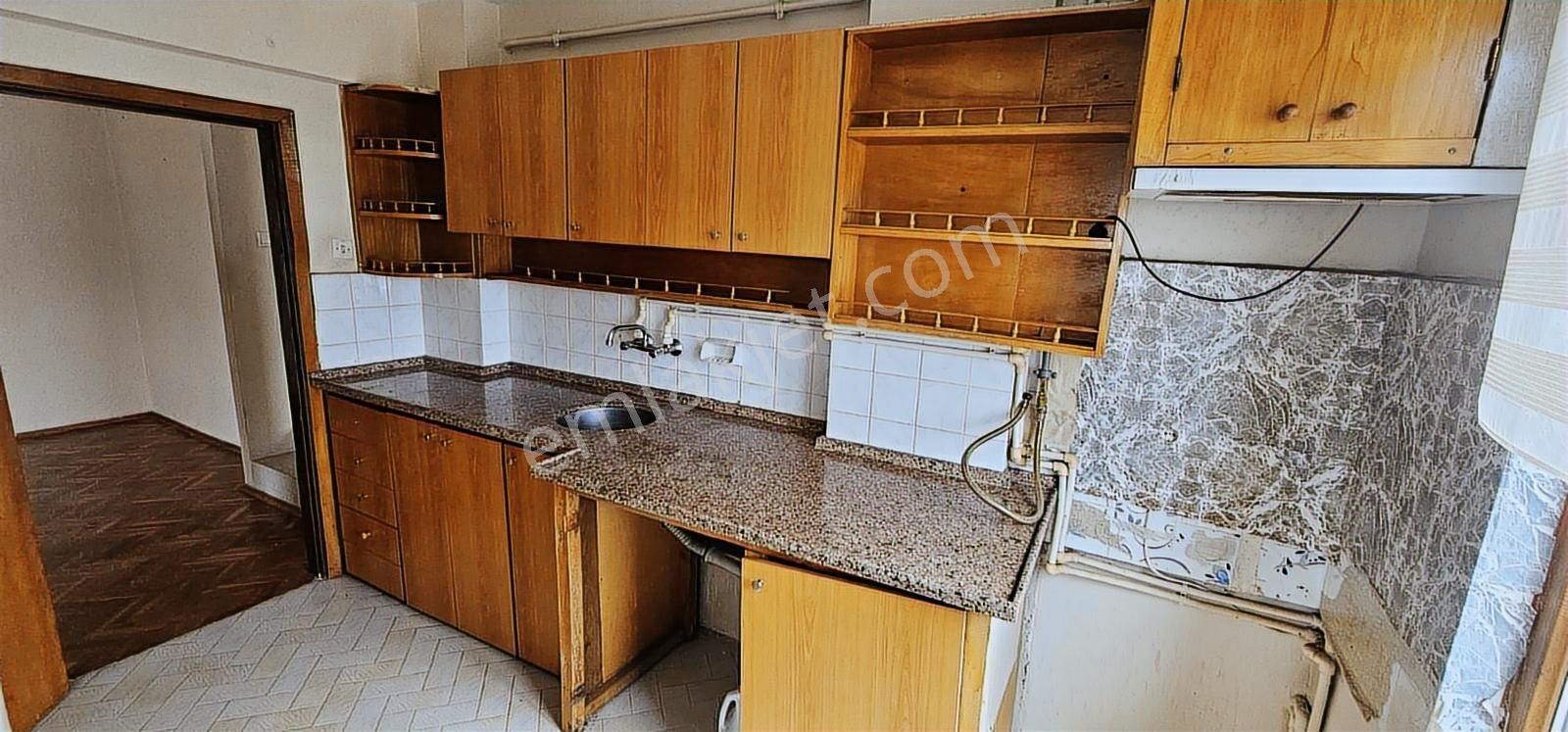 Manastır Emlak'tan Cadde Üzerinde 2+1 Kiralık Daire 15.000 Tl - Görsel 22