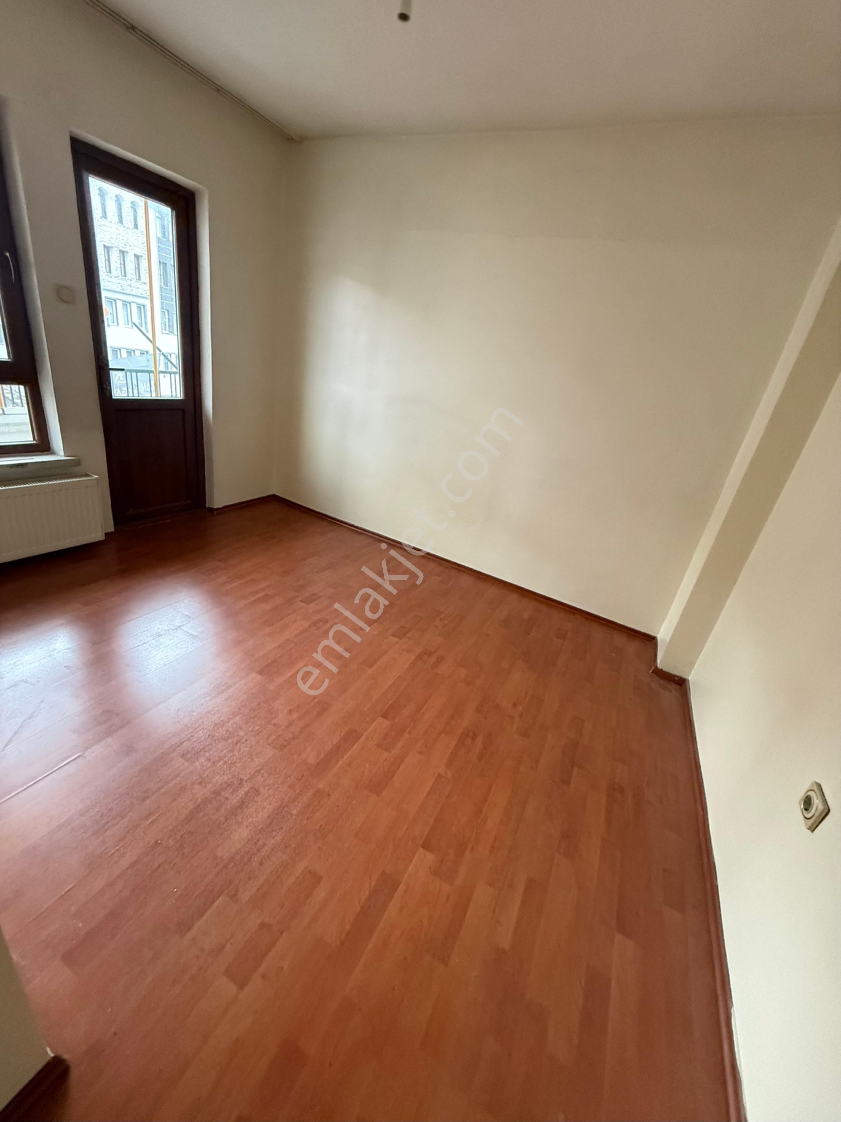 Kozanlar Gayrimenkul'den Kiralık 3+1 Daire - Görsel 8