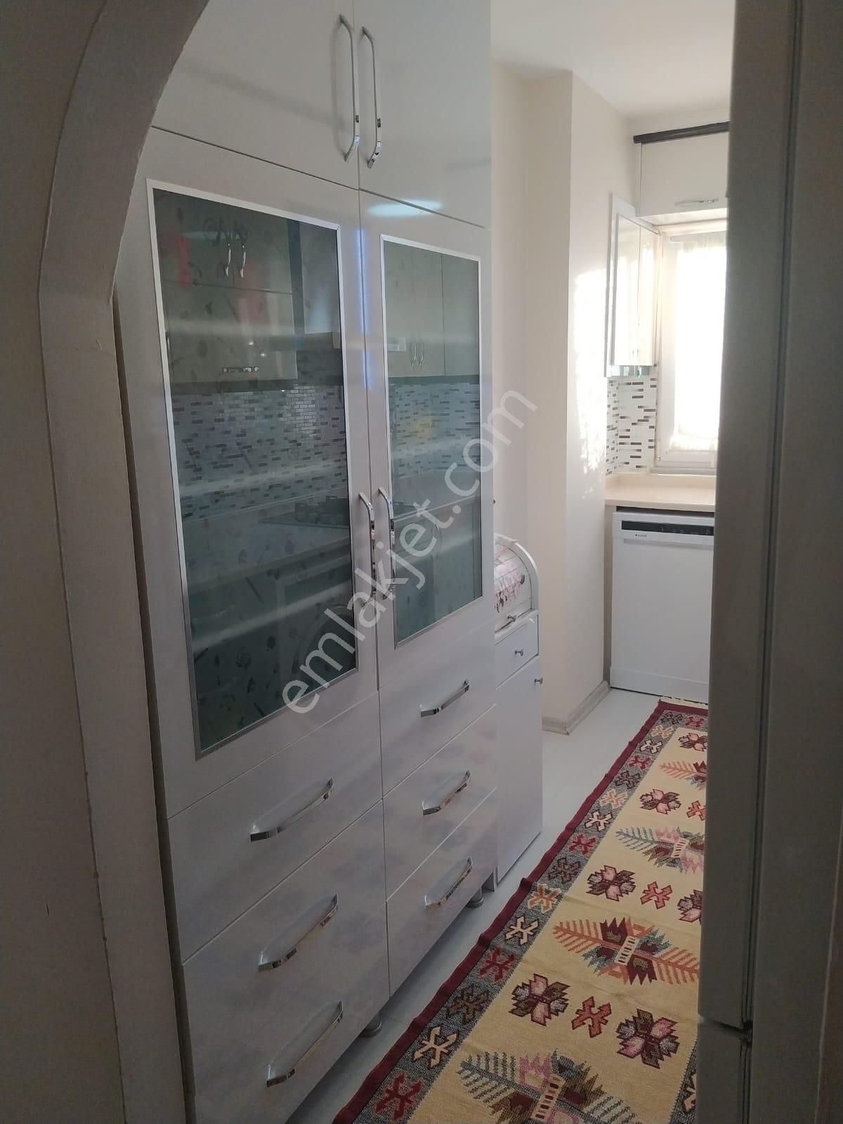 Manastır Emlak'tan Deniz Manzaralı Ful Eşyalı 3+1 Daire 30.000 - Görsel 15