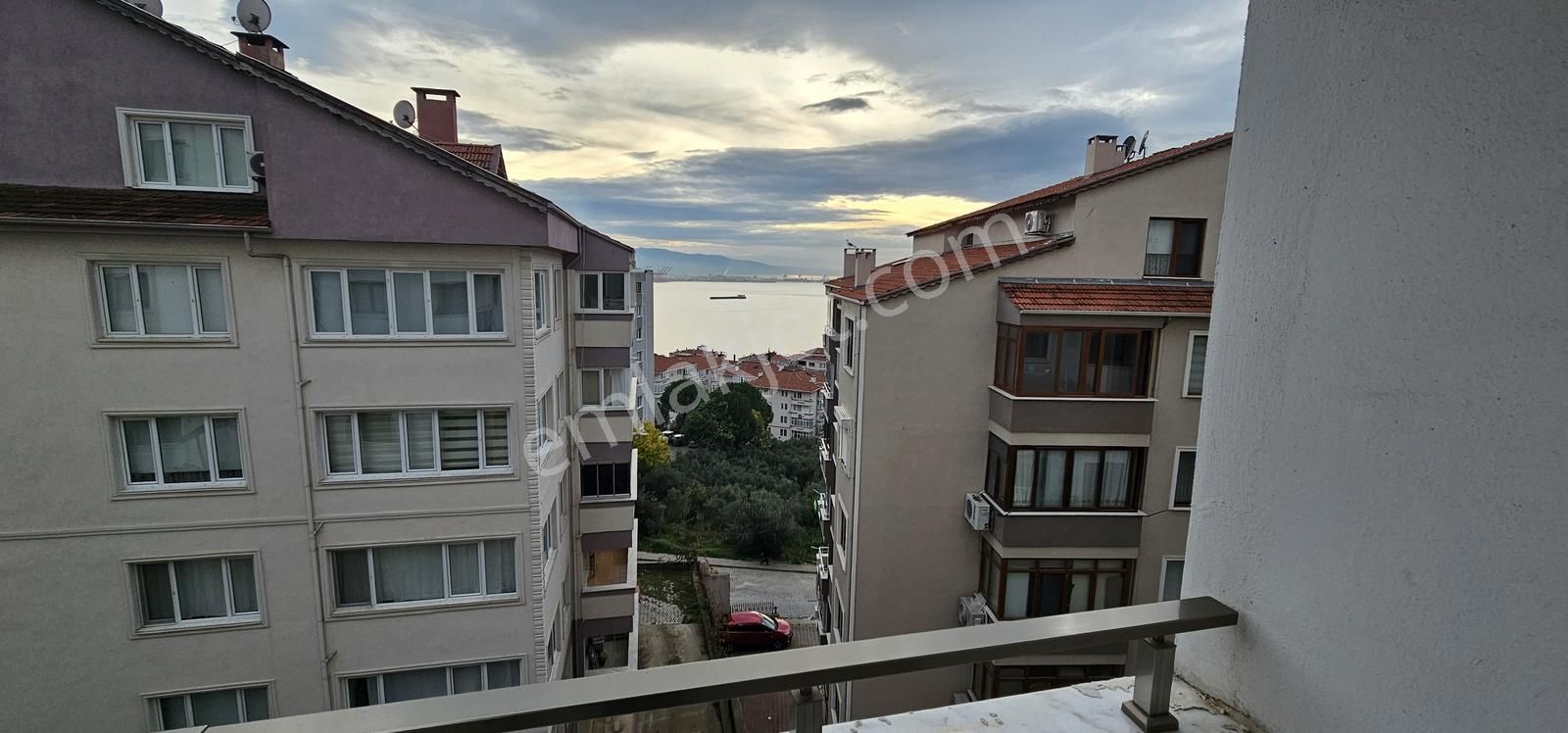 Manastır Emlak'tan Kiralık 3+1 Daire 30.000 Tl - Görsel 17