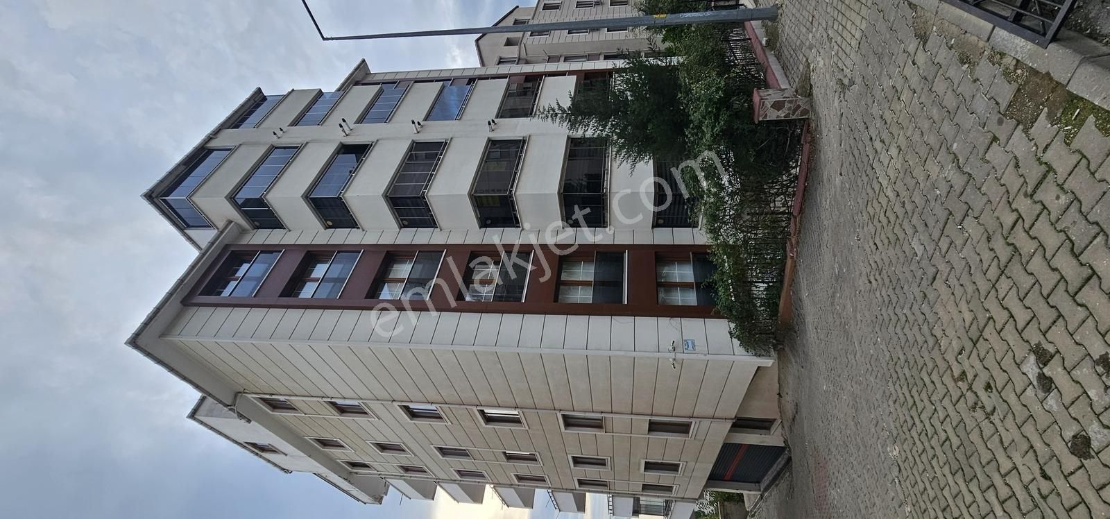 Manastır Emlak'tan Kiralık 3+1 Daire 30.000 Tl - Görsel 19